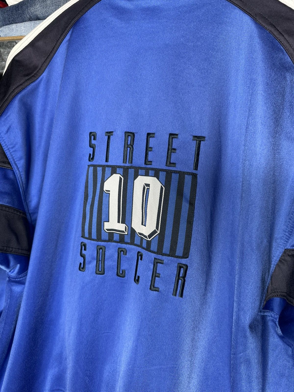 Puma VINTAGE Puma Street Soccer Track Top Jacket Size M 90s Y2K Size US M / EU 48-50 / 2 - 4 Thumbnail