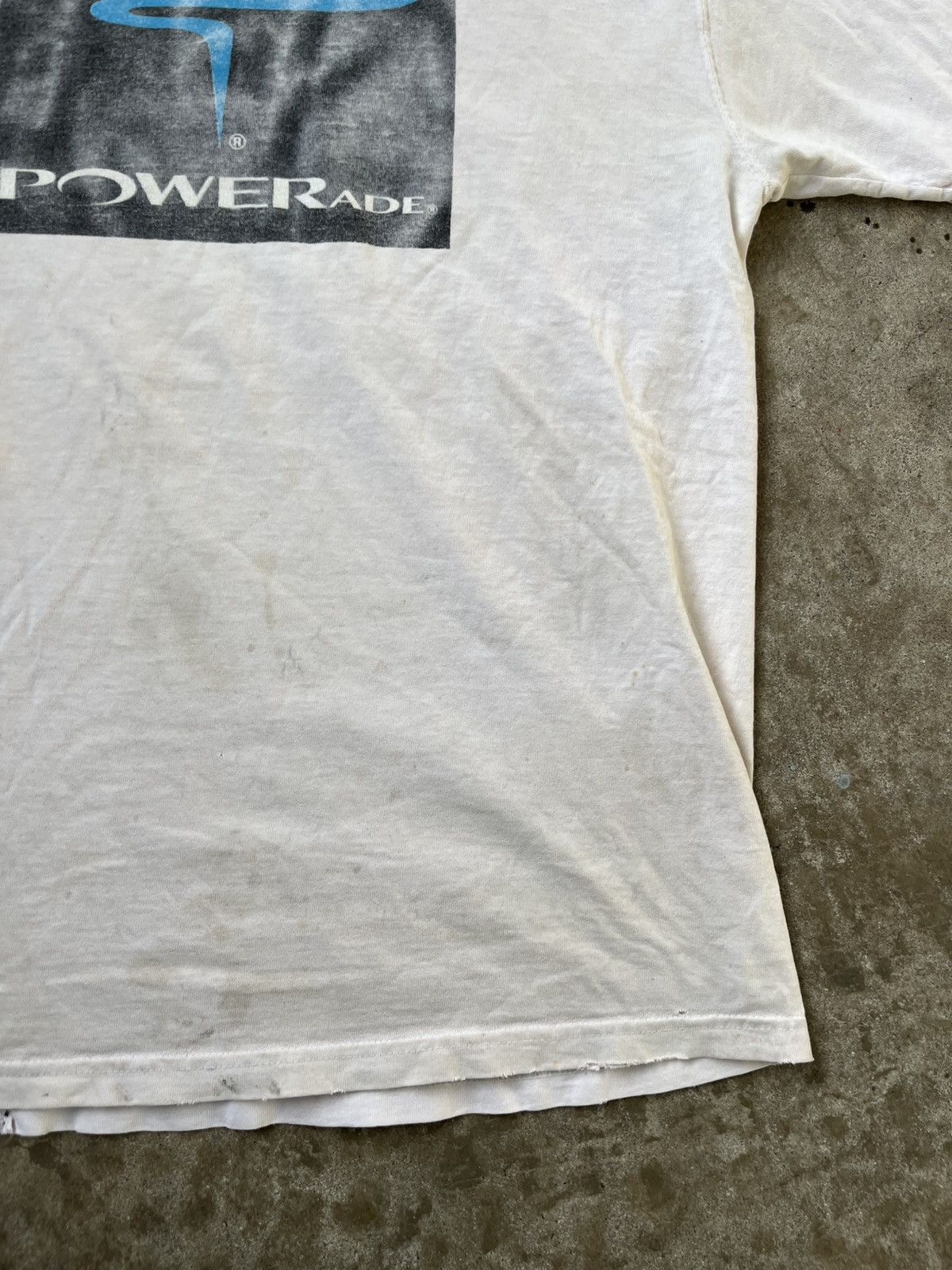Fruit Of The Loom × Vintage Tattered Distressed Vintage Powerade Tee Shirt Rare Size US M / EU 48-50 / 2 - 4 Thumbnail