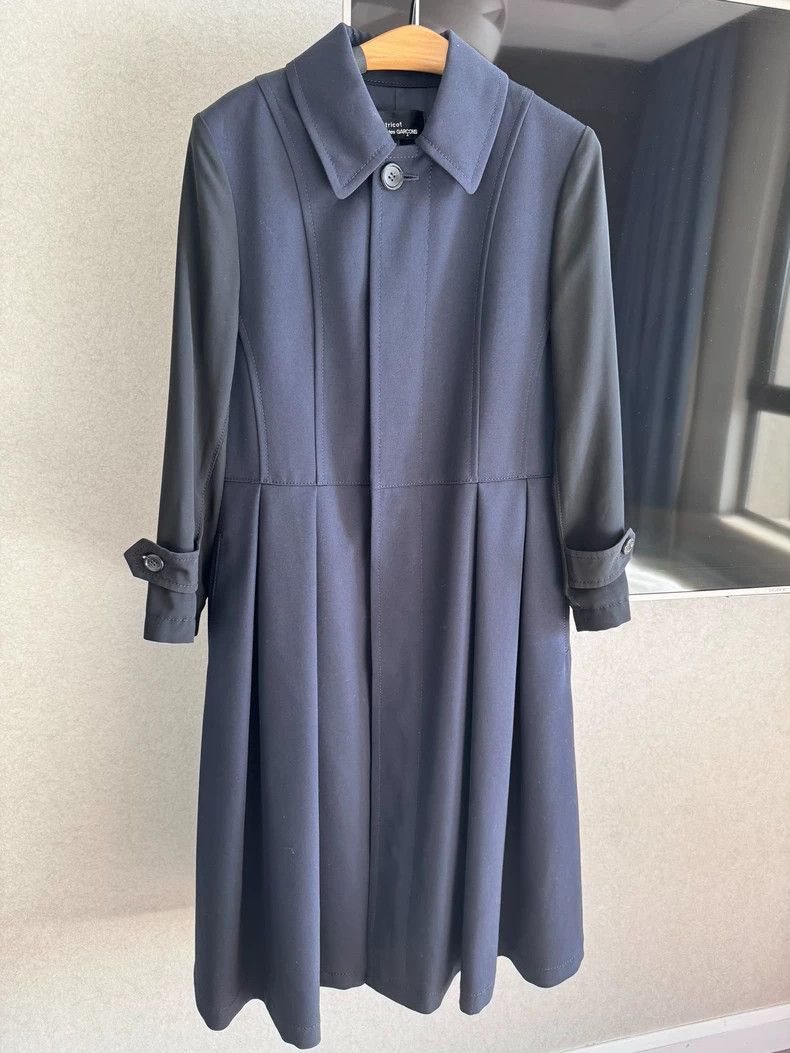 Comme des Garcons Comme Des Garcons Skirt Windbreaker Size S / US 4 / IT 40 - 1 Thumbnail