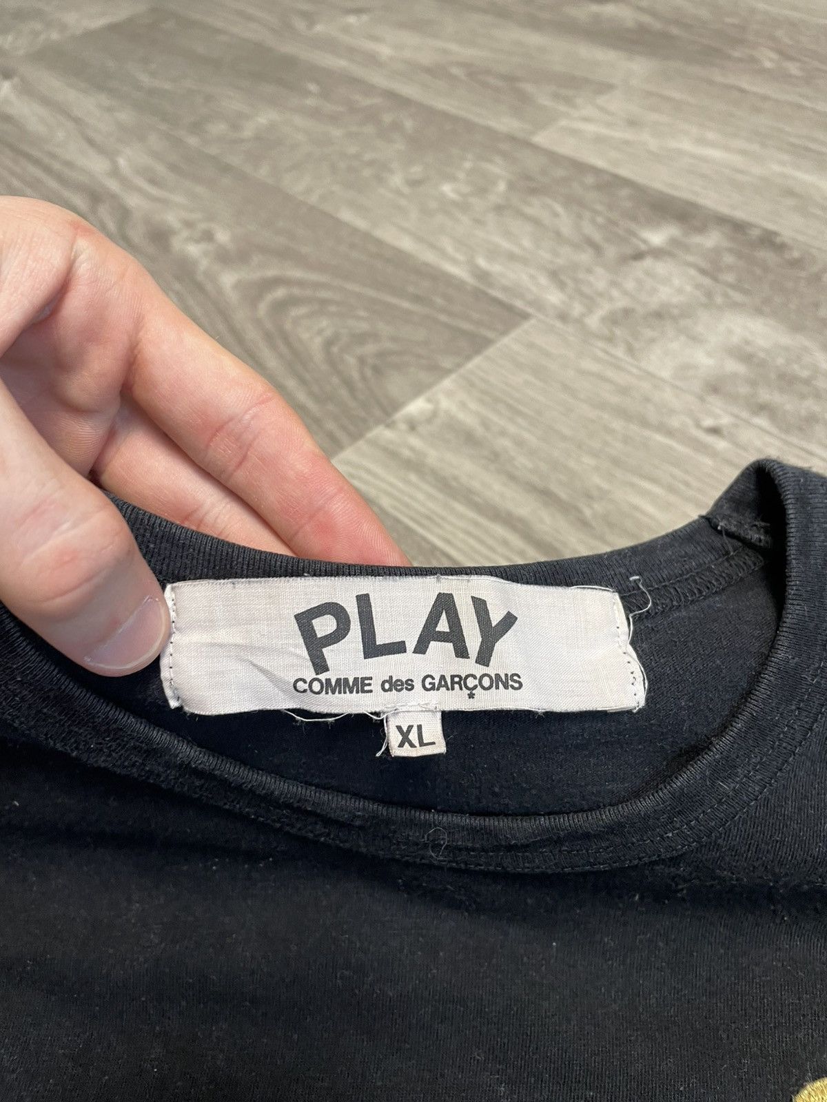 Comme des Garcons PLAY Vintage Comme Des Garcons Play Black T-Shirt Heart Logo Y2K Size US XL / EU 56 / 4 - 5 Thumbnail