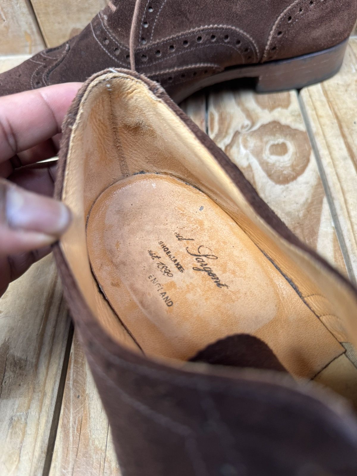 Alfred Sargent Alfred Sargent Brown suede wingtip dress Men’s shoes UK 11 Size US 12 / EU 45 - 16 Thumbnail