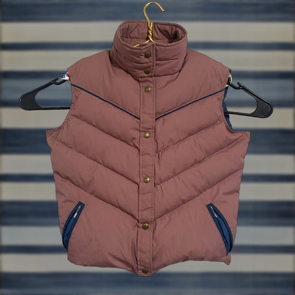 Vintage Woolrich Vest Puffer Down USA Women's Mauve L Large Knit Polyester/Cotton Vintage 80s Made in USA Goose Down Vest Womens Size L Size L / US 10 / IT 46 - 1 Thumbnail