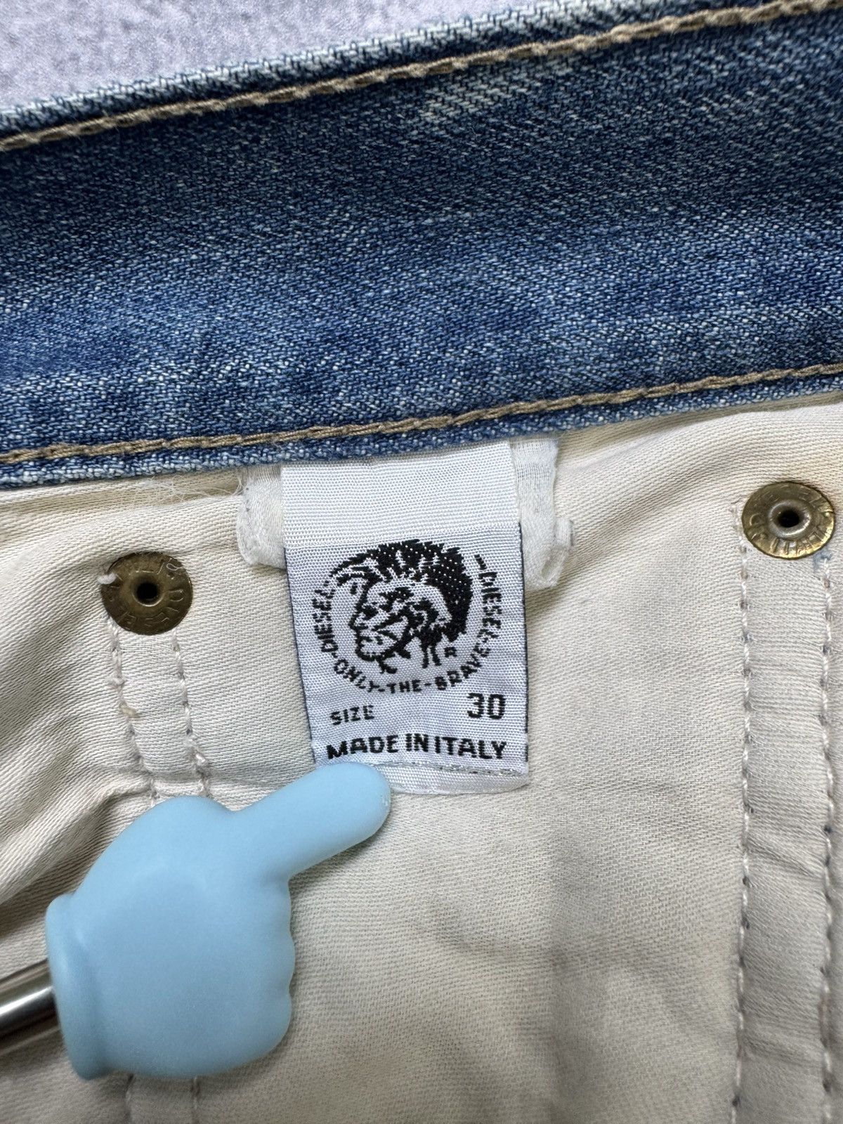 Diesel Vintage Diesel jeans Big Logo Size US 30 / EU 46 - 15 Thumbnail