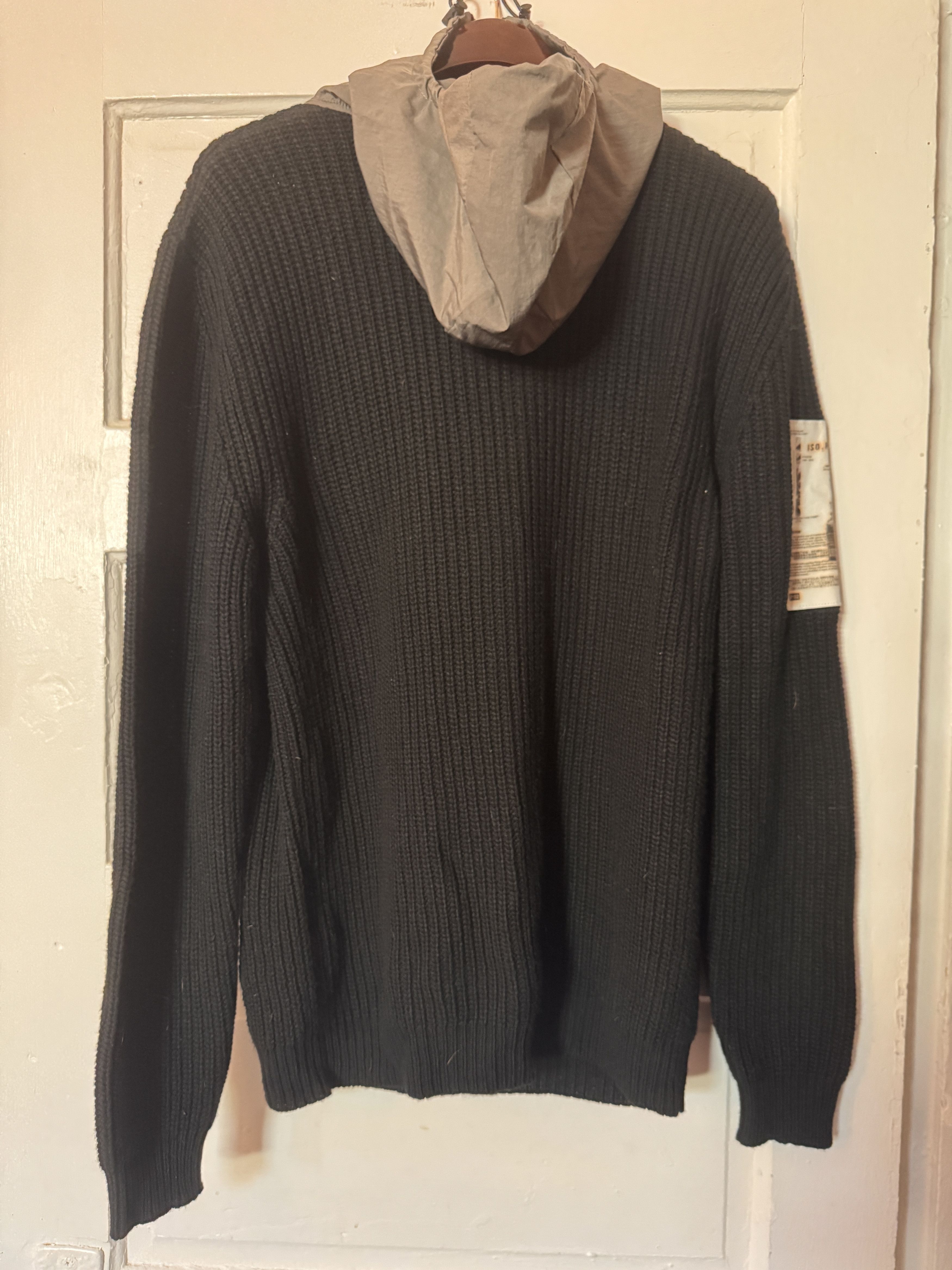 Tobias Birk Nielsen Hooded sweated by Tobias Birk Nielsen, size M Size US M / EU 48-50 / 2 - 2 Thumbnail