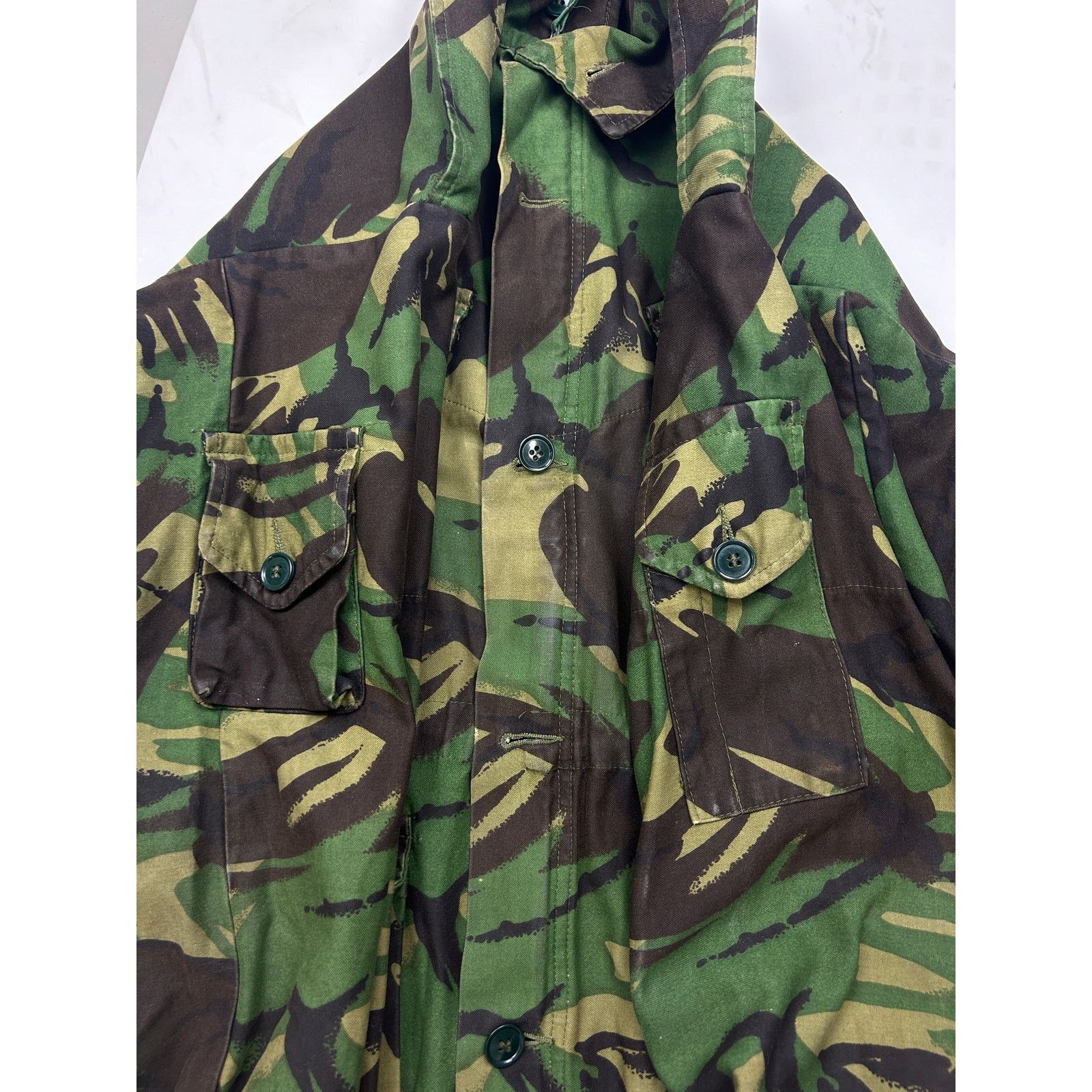 Vintage Vintage 90s British Army Woodland Camoflauge Smock Combat L Size US L / EU 52-54 / 3 - 5 Thumbnail