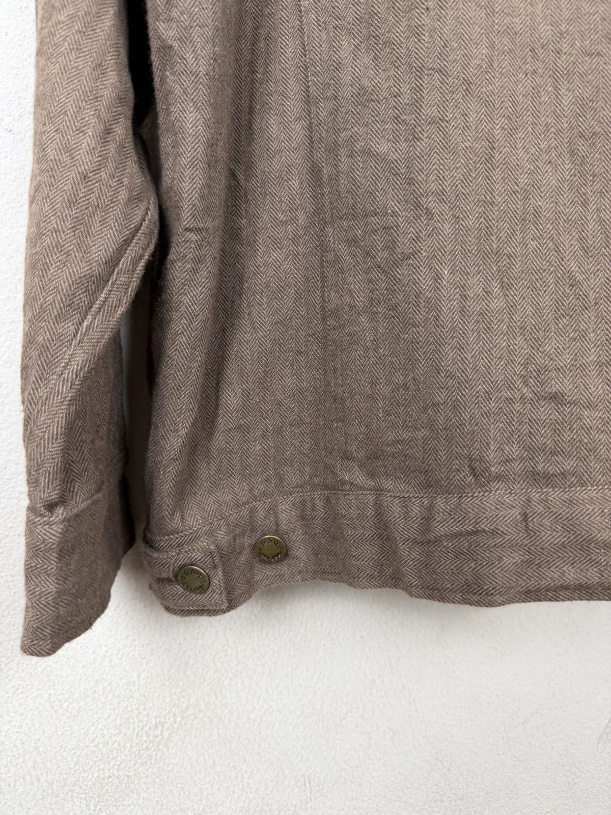 Woolrich Woolen Mills VINTAGE Woolrich Herringbone Sherpa-Lined Trucker Jacket Size US L / EU 52-54 / 3 - 9 Thumbnail