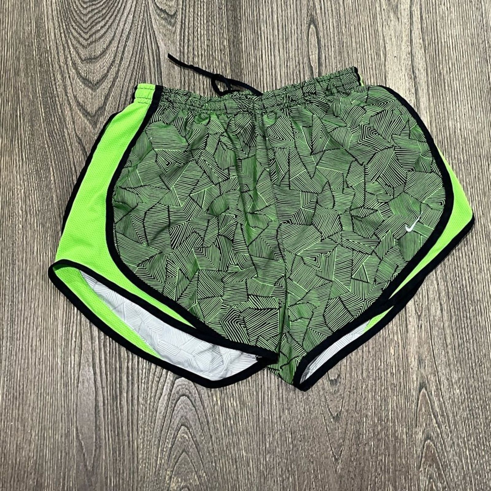 Nike Nike Dri Fit Action Tempo Lined Running Shorts Athletic Sz S Size 26" / US 2 / IT 38 - 1 Thumbnail