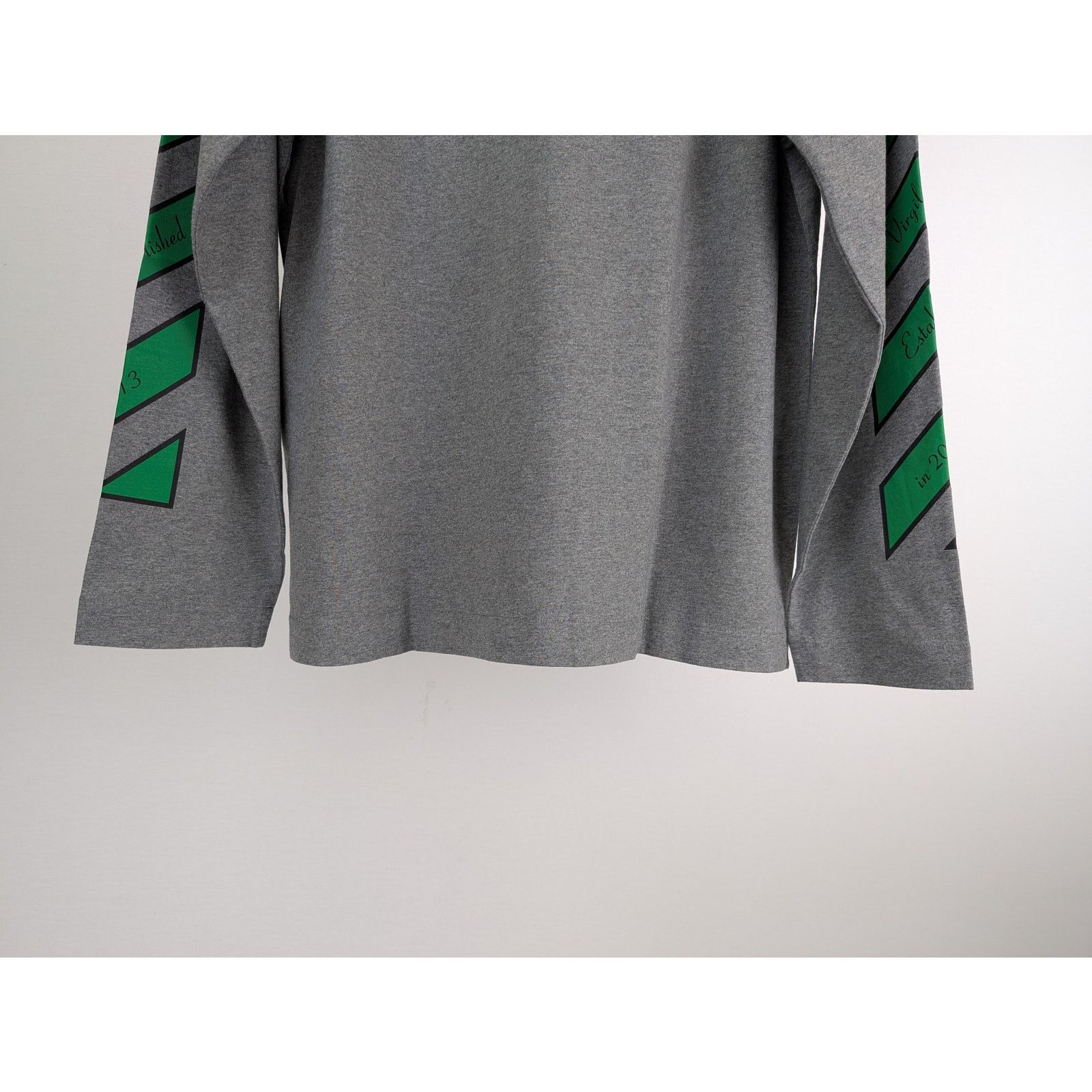 Off-White o1rshd1 23 Varsity Skate Long Sleeve Tee T-Shirt in Grey Size US XXL / EU 58 / 5 - 10 Thumbnail