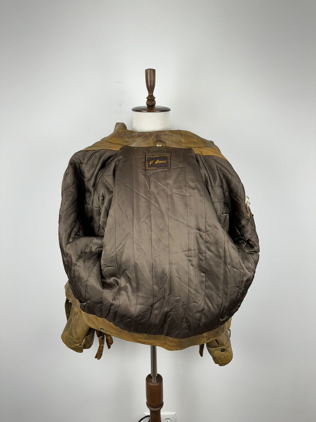 Vintage Men’s Vintage D Amici Leather Jacket size 40 Size US M / EU 48-50 / 2 - 5 Thumbnail