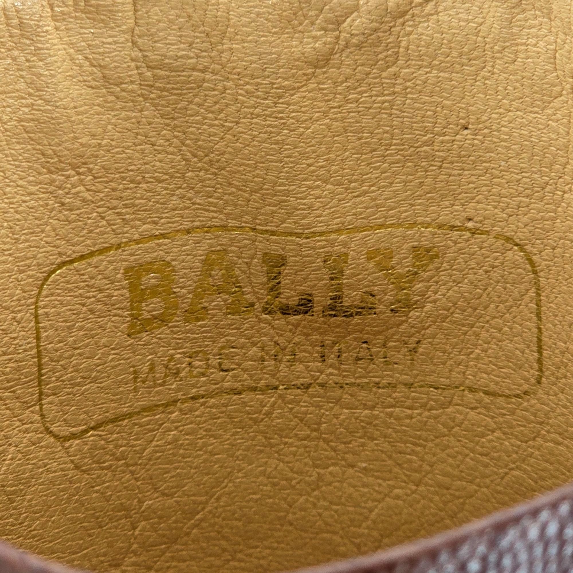 Bally Vintage Italian Calfskin Bally Womens Size 7.5M Brown Soft Size US 7.5 / IT 37.5 - 2 Thumbnail