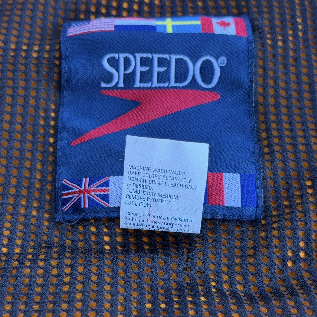 Speedo Vintage Speedo Vest Bright Orange Toggle Outdoor Activewear Size US L / EU 52-54 / 3 - 5 Thumbnail