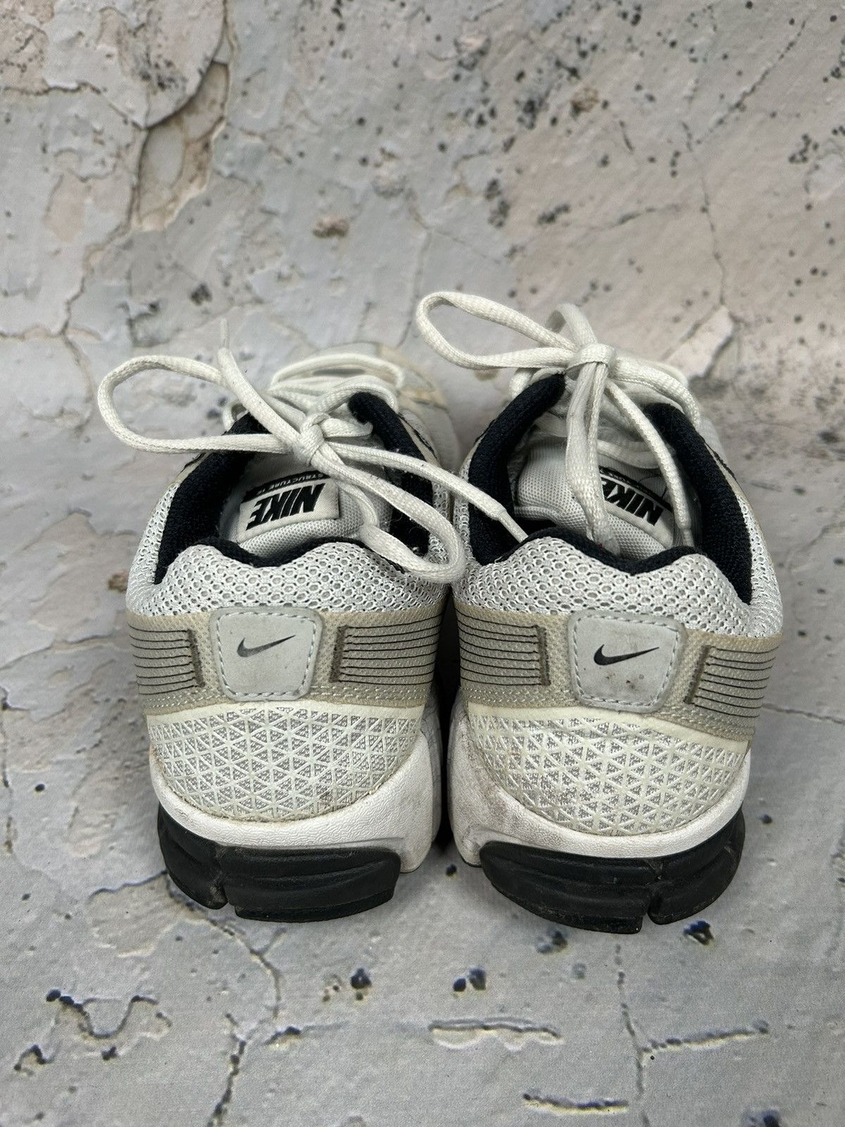 Nike Vintage Nike Sneakers Swoosh Y2K 90s Streetwear Retro Size US 8.5 / EU 41-42 - 7 Thumbnail