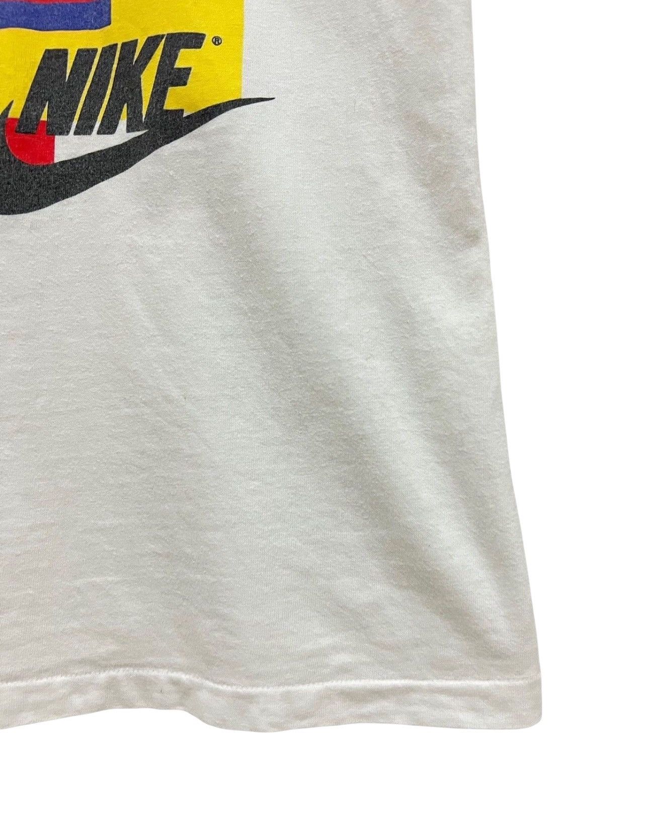Vintage Vintage 90s NIKE Made in USA Big Logo Backhit Large Size US L / EU 52-54 / 3 - 7 Thumbnail
