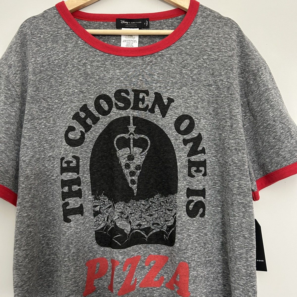 Junk Food - Mens Lions Oversized Ringer T-Shirt