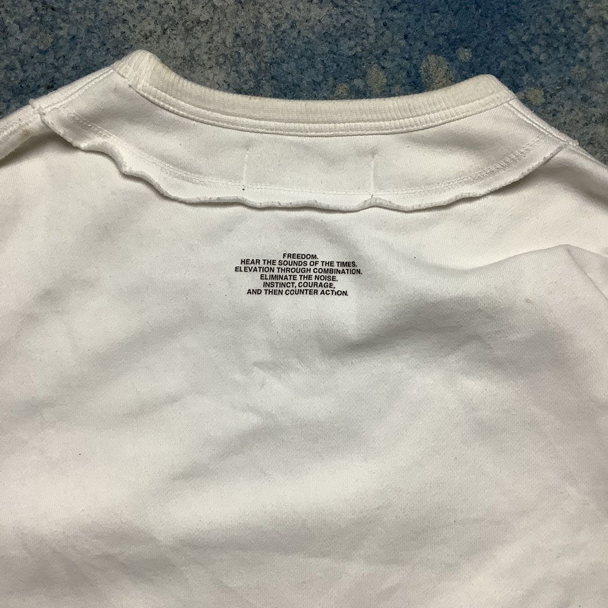 GU × Jun Takahashi × Undercover Jun Takahashi x Undercover Gu Crewneck Sweatshirt Size US L / EU 52-54 / 3 - 10 Thumbnail