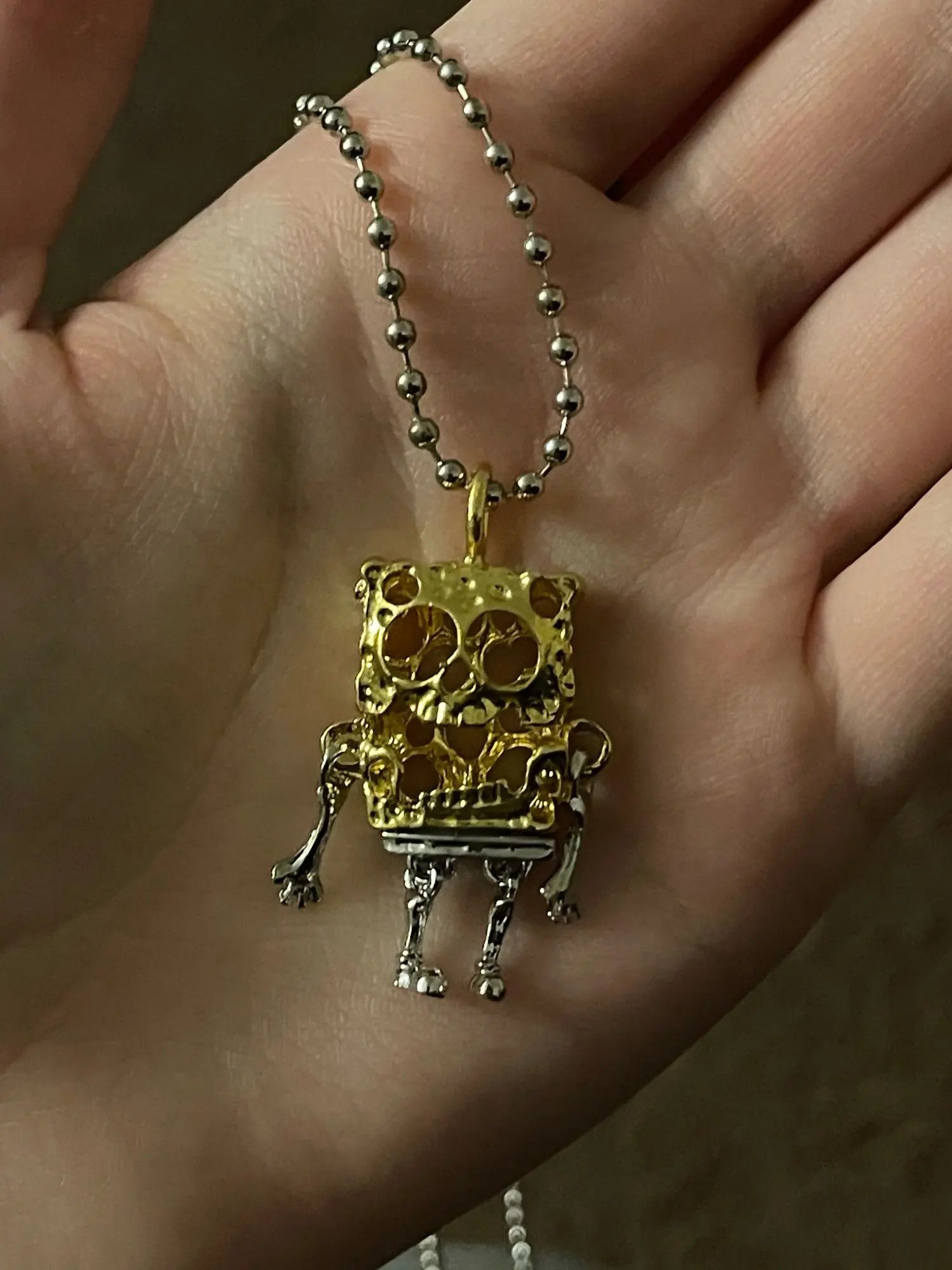 Other SpongeBob SquarePants Skull Pendant Cartoon Necklace Size ONE SIZE - 8 Thumbnail