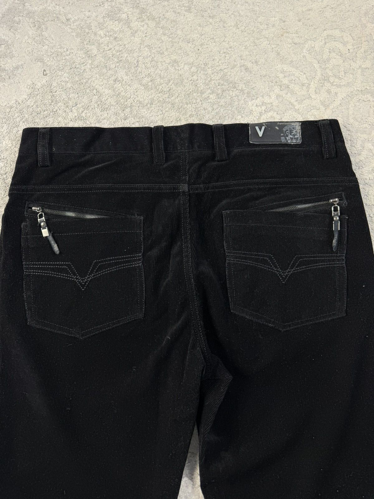 Versace Jeans Couture Versace Jeans Couture Vintage Corduroy Trousers Size US 34 / EU 50 - 7 Thumbnail