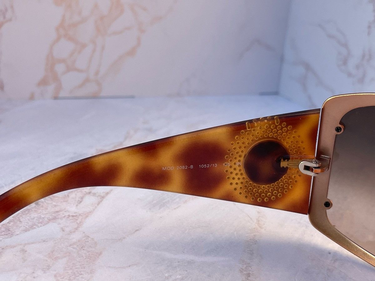 Versace Versace vintage sunglasses mod.2082B Size ONE SIZE - 4 Thumbnail