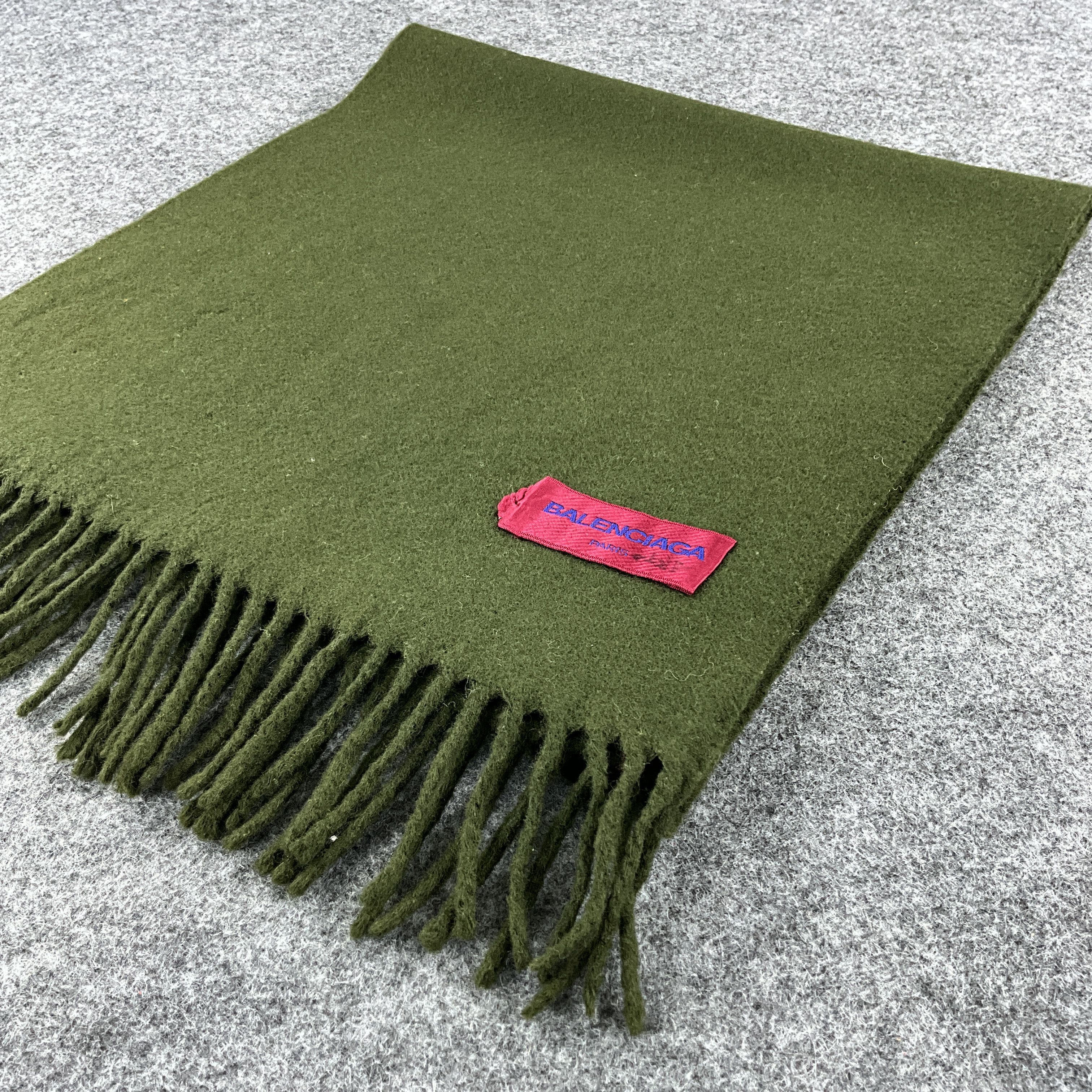 Vintage Balenciaga Plain Scarf / Muffler / Neckwear T1245 Size ONE SIZE - 11 Thumbnail