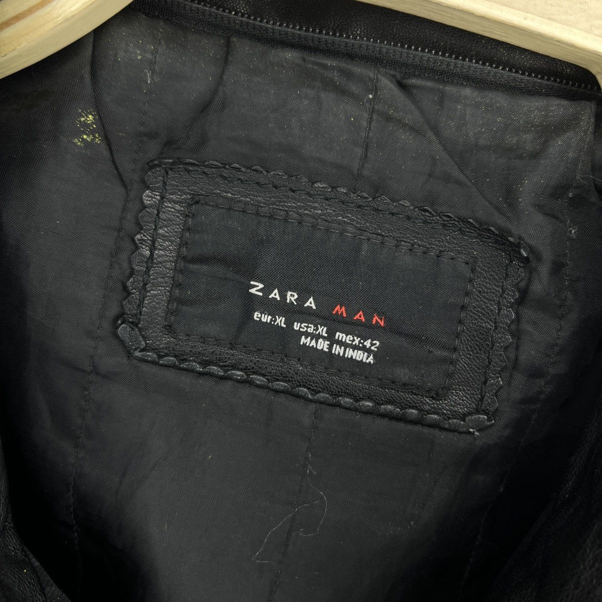 Zara Vintage Zara Genuine Leather Bomber Flight Jacket Size US L / EU 52-54 / 3 - 5 Thumbnail
