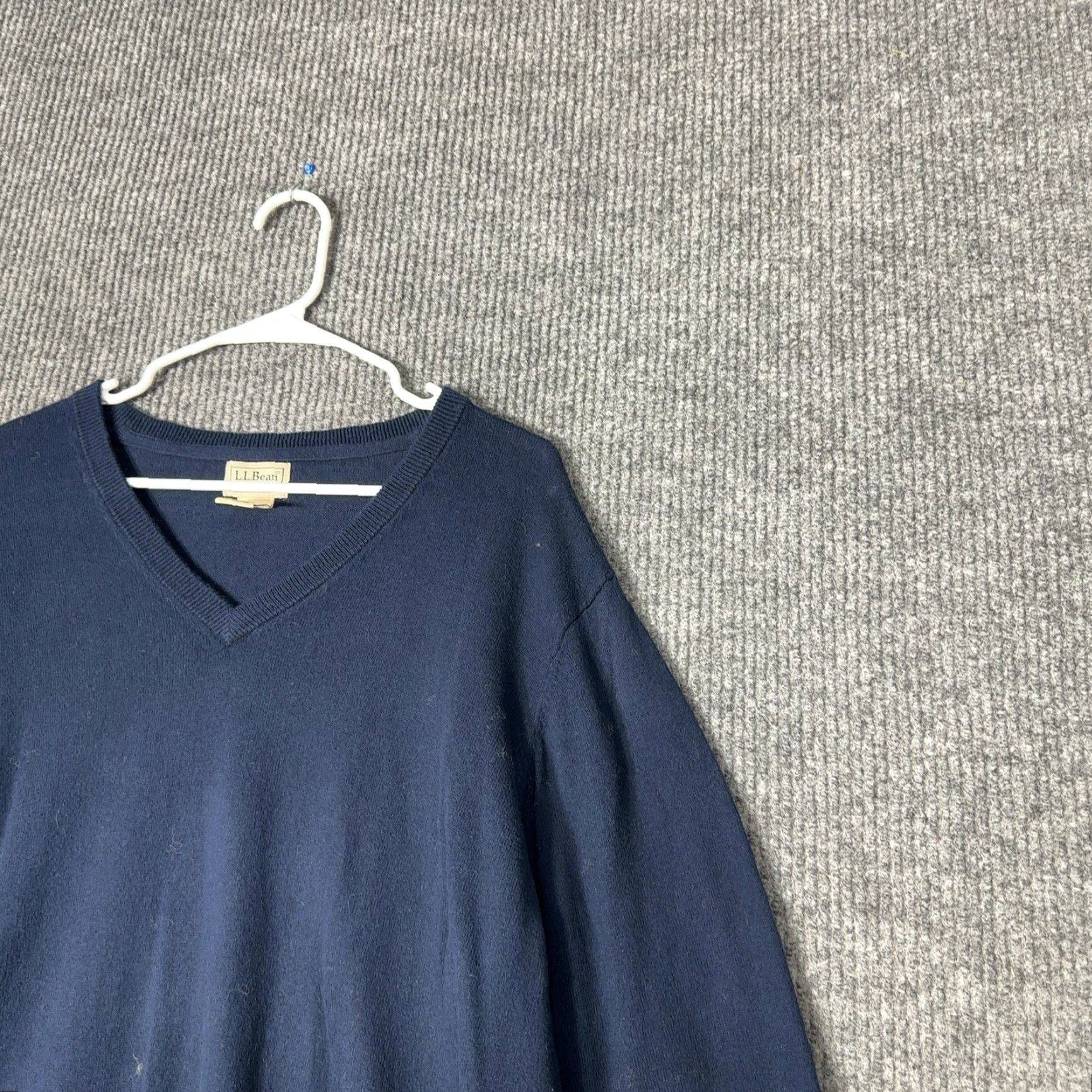 Vintage VINTAGE LL Bean V-Neck Sweater Mens XXL Tall Navy Blue Cotton Cashmere 275552 Casual Size US XXL / EU 58 / 5 - 3 Thumbnail