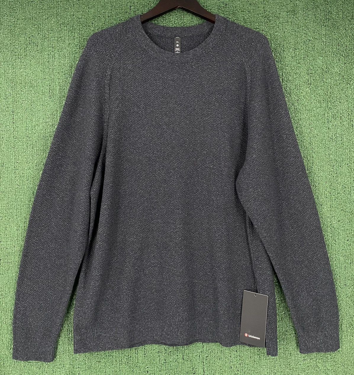 Lululemon New Lululemon Textured Knit Crewneck Heathered Black Sweater Size US XXL / EU 58 / 5 - 1 Thumbnail