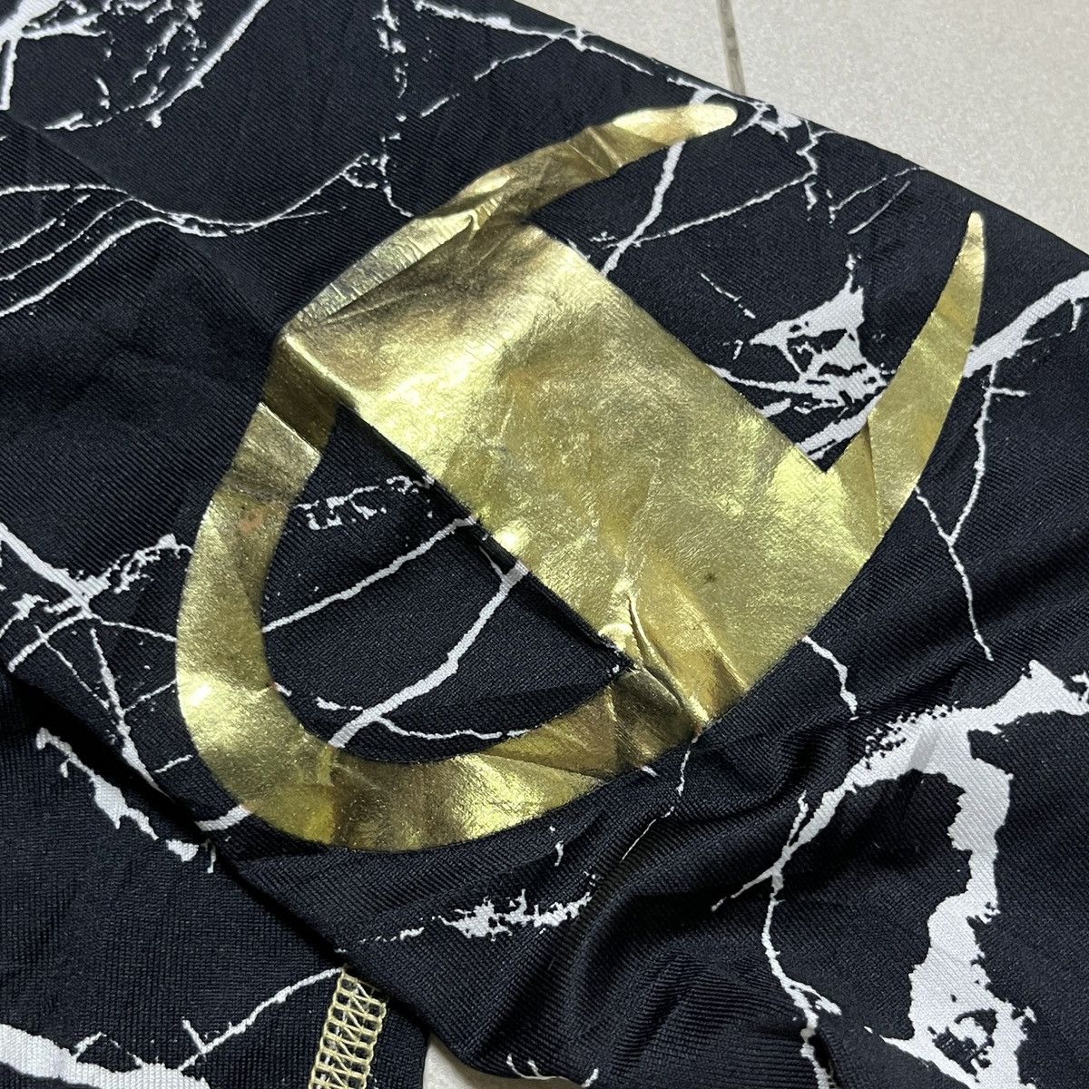 Champion × Vintage Vintage Champion Inner Marble Pattern T Shirt Size US S / EU 44-46 / 1 - 5 Thumbnail