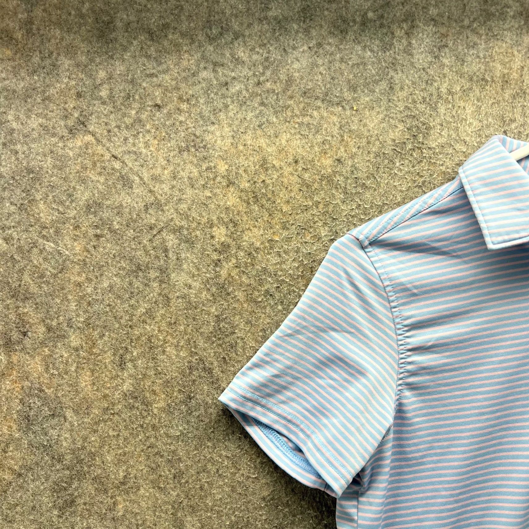 Vineyard Vines Vineyard Vines Polo Shirt Womens Medium Blue Stripes Sankaty OTG On The Go Polo Shirt Womens Medium Blue Stripes Sankaty OTG On The Go Size M / US 6-8 / IT 42-44 - 7 Thumbnail