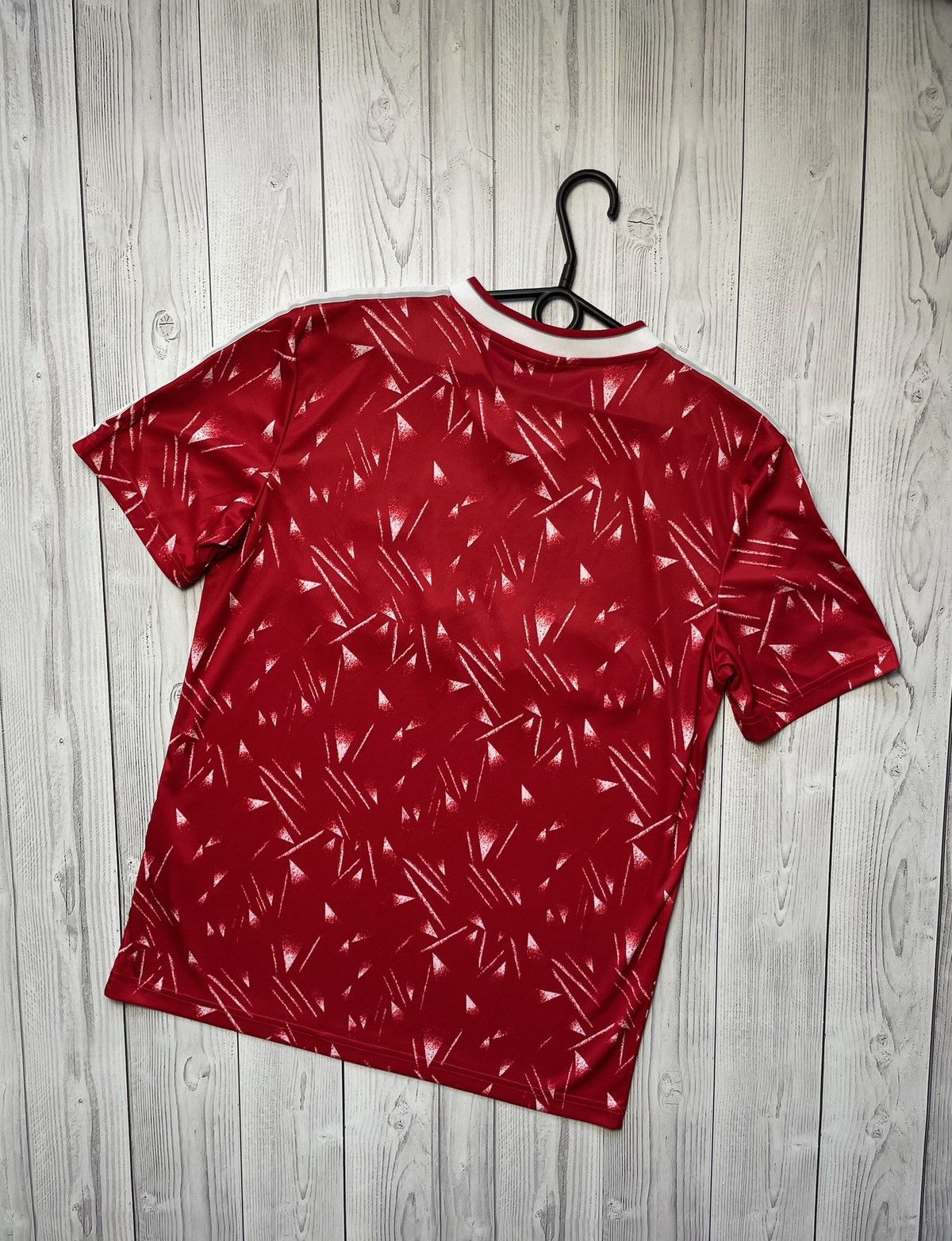 Vintage Vintage Liverpool soccer jersey retro size M logo Size US M / EU 48-50 / 2 - 5 Thumbnail
