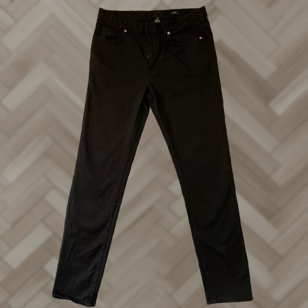 H&M H&M Jeans Men Slim 31x31 Black Denim Low Waist Stretch 5-Pocket Modern Modern Mens Skinny Inseam 31 Button Zipper Belt Loops Cotton Blend Denim Jeans Size US 31 - 1 Thumbnail