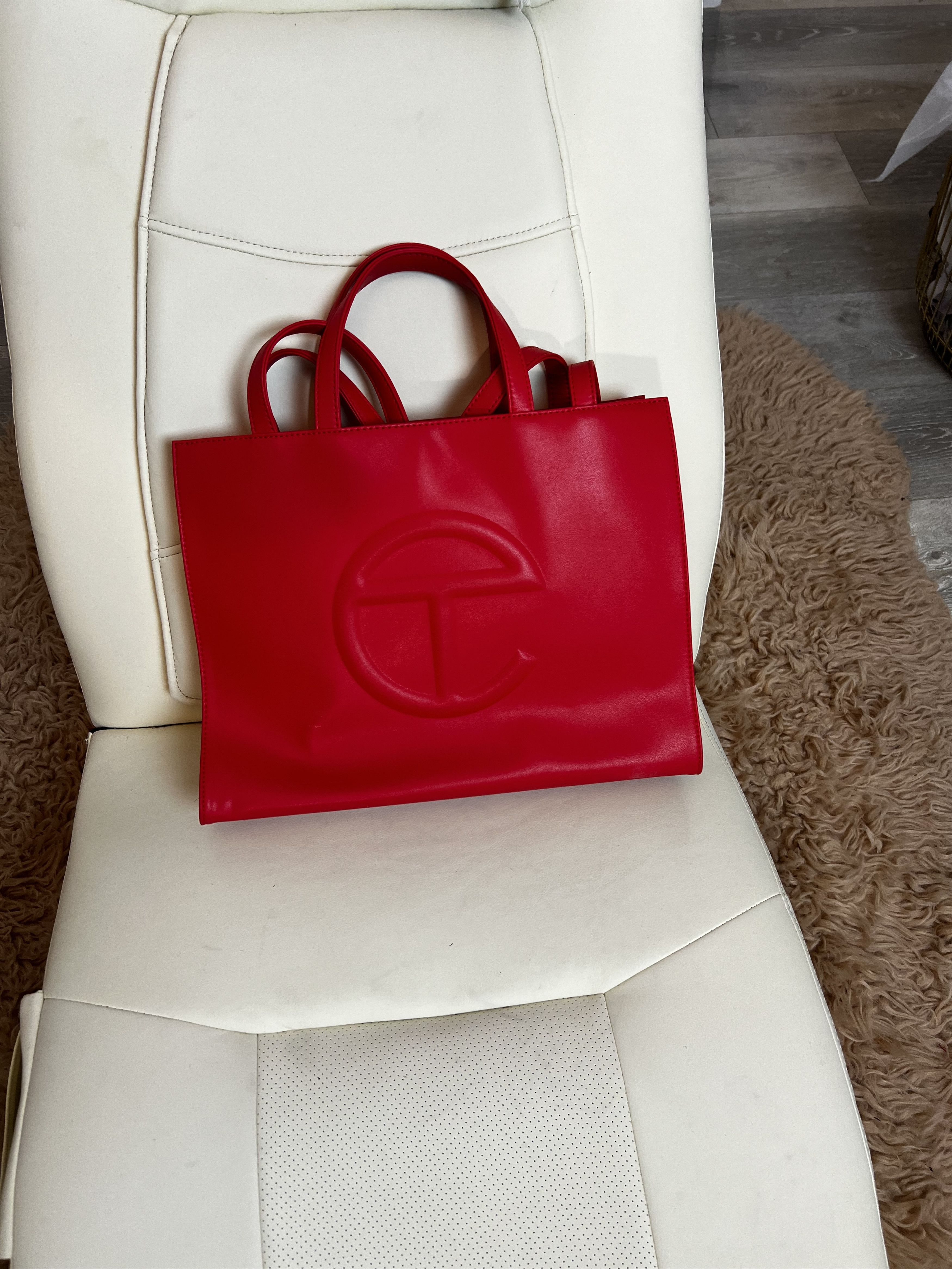 Telfar Red Medium Tote Bag Size ONE SIZE - 1 Thumbnail