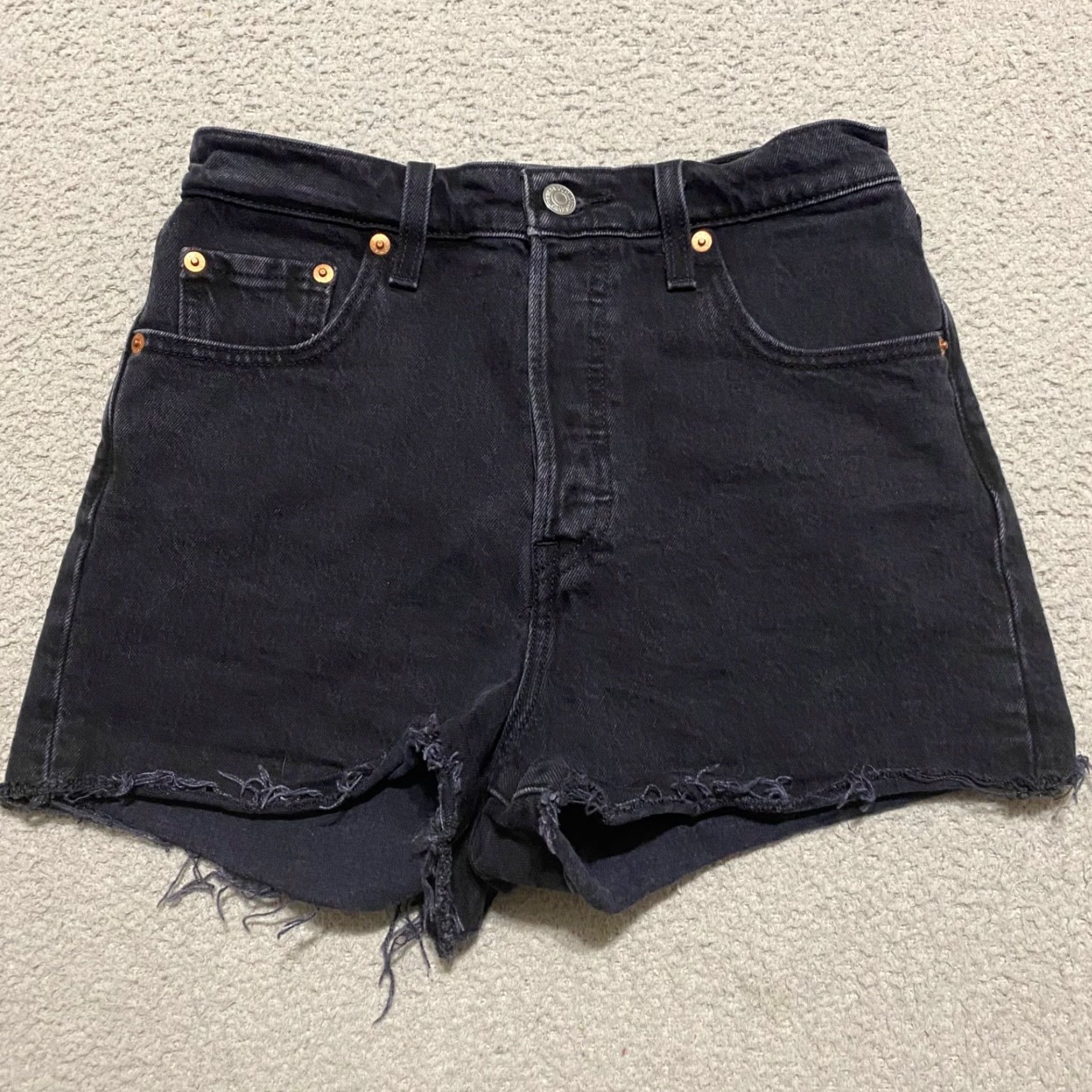 Levi's Levi's Womens 26 Jeans Shorts High Rise Cut-Off Inseam 2" Black Denim Stretch Pockets 5-Pocket Womens Casual - Size 26" / US 2 / IT 38 - 2 Thumbnail