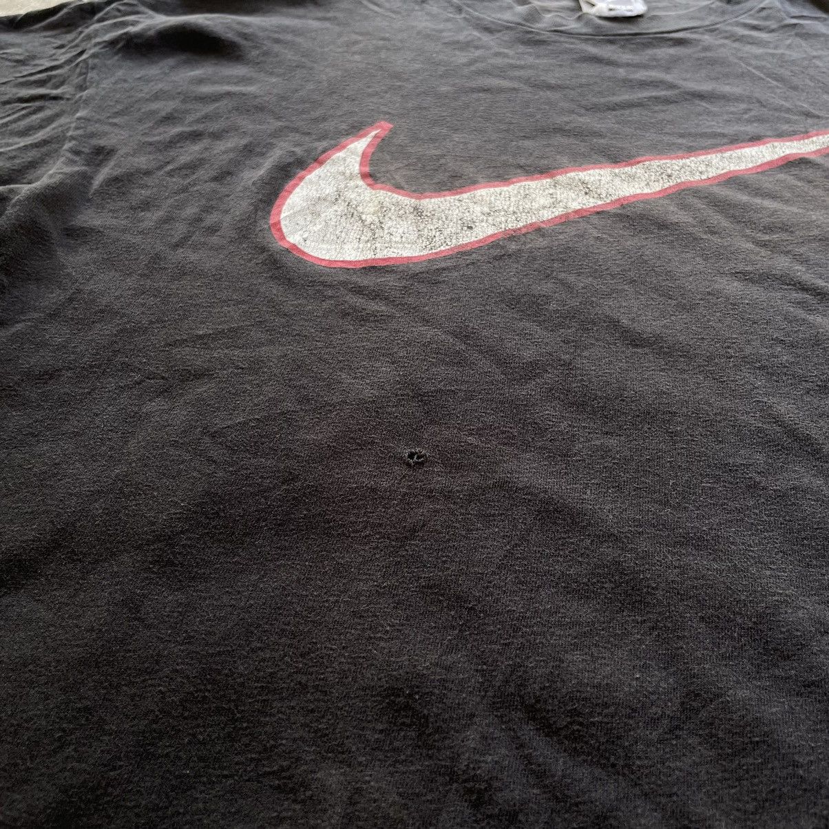 Nike Vintage Nike tee big logo rare size XL Size US XL / EU 56 / 4 - 9 Thumbnail