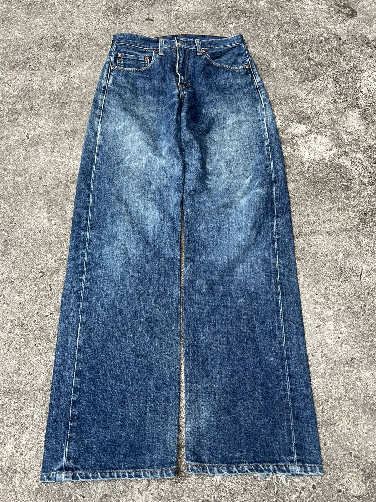 Levi's Vintage 90’s Levis 504Z Big E Selvedge Distressed Jean Size US 28 / EU 44 - 1 Thumbnail
