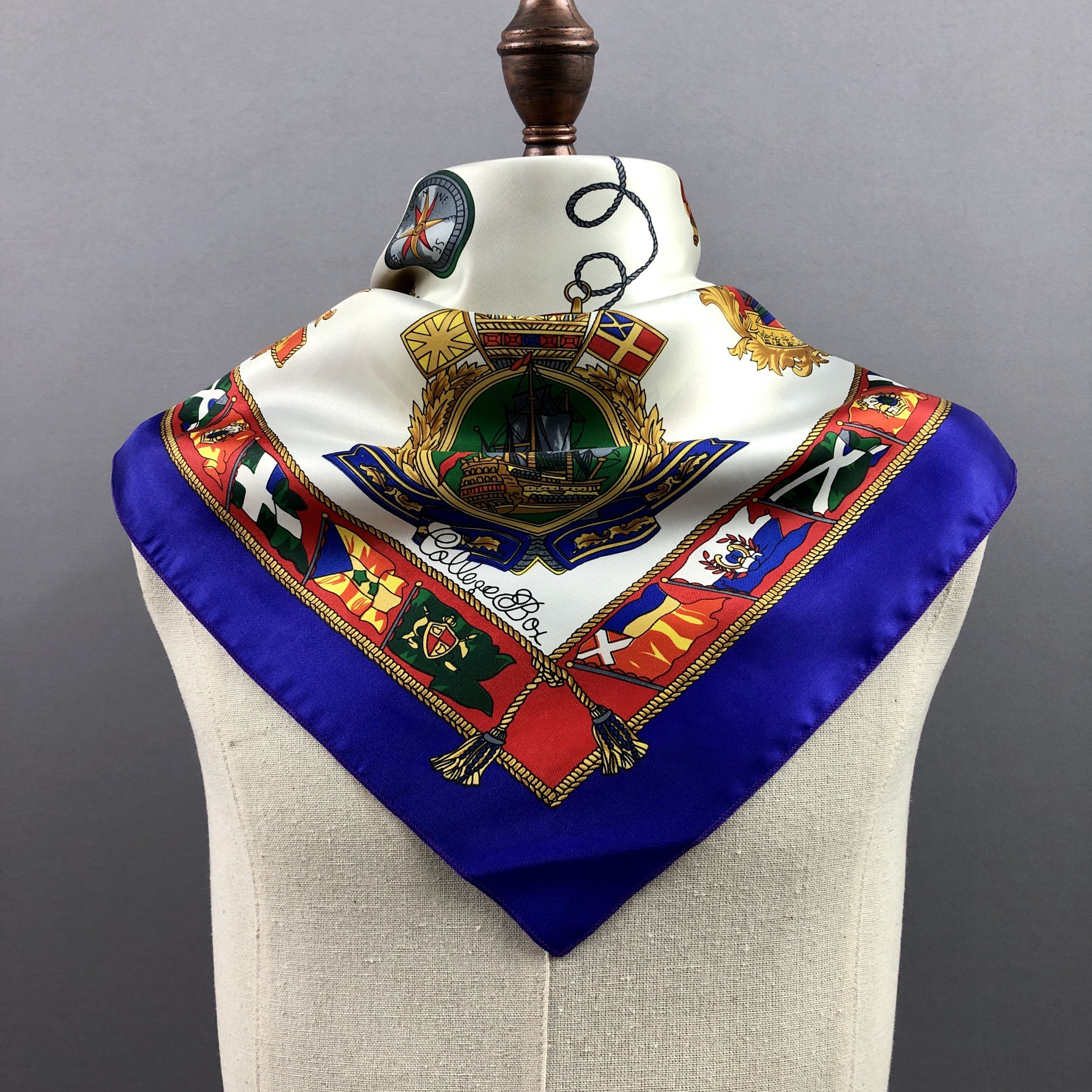 Other × Vintage Vintage Gianni Bagiotti SILK Scarf Twill Stole Wraps Scarves Size ONE SIZE - 2 Thumbnail