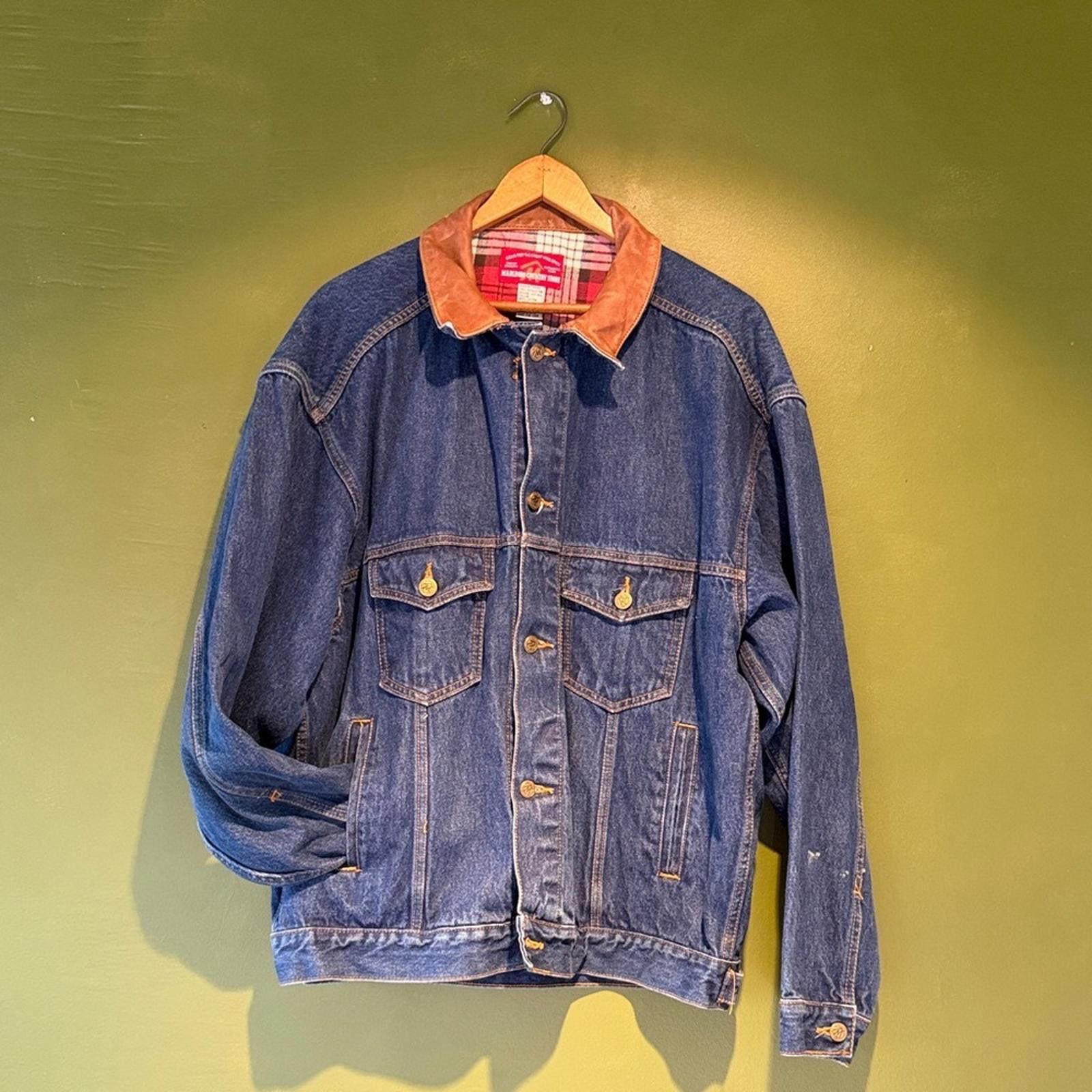 Marlboro Vintage Marlboro Country Store Denim Jacket w Leather Collar Size US XL / EU 56 / 4 - 1 Thumbnail