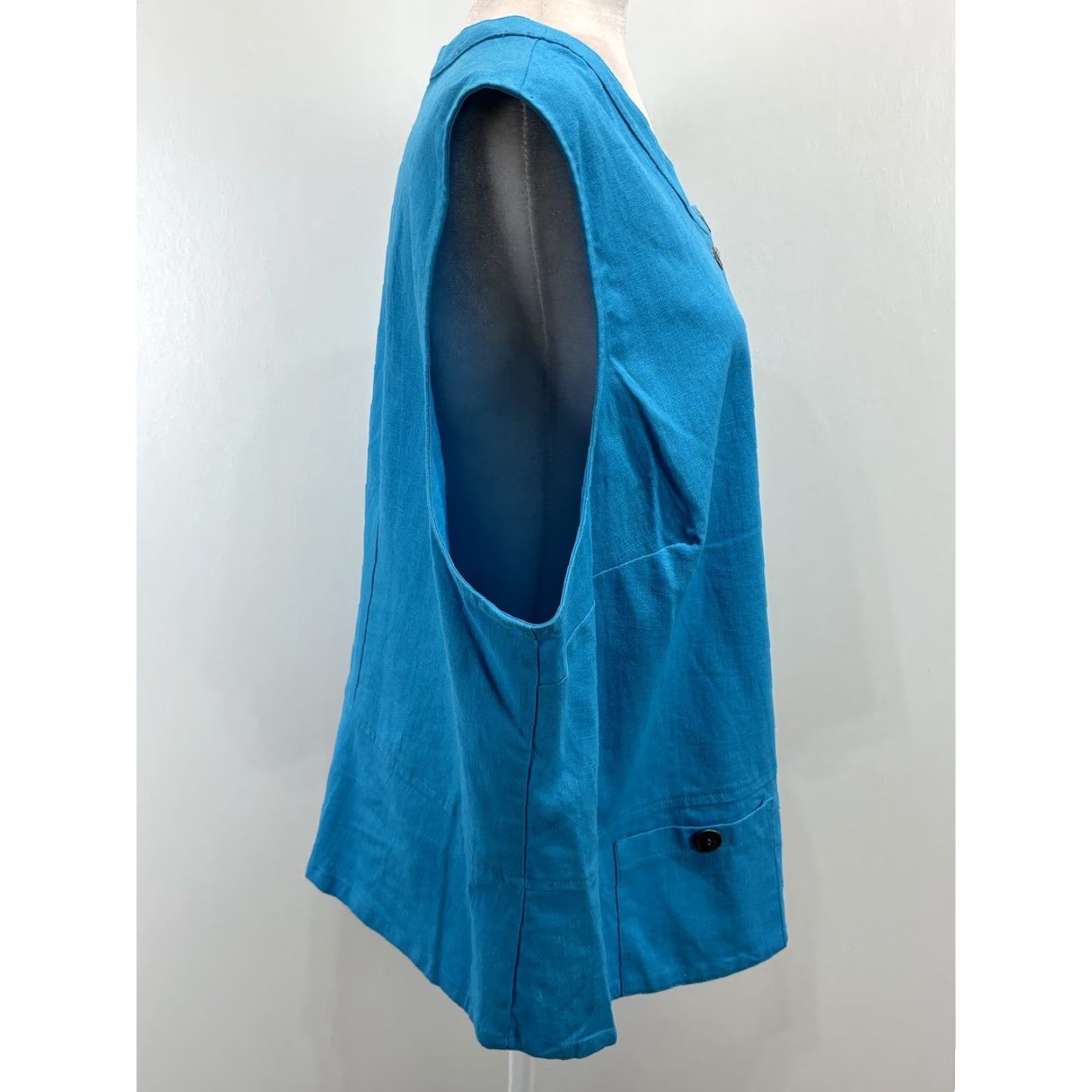 Vintage MELROSE STUDIO Plus Size 2X Linen Blend Button-Up Sleeveless Shirt Blue Artsy Lagenlook Womens Size XXL / US 16-18 / IT 52-54 - 4 Thumbnail