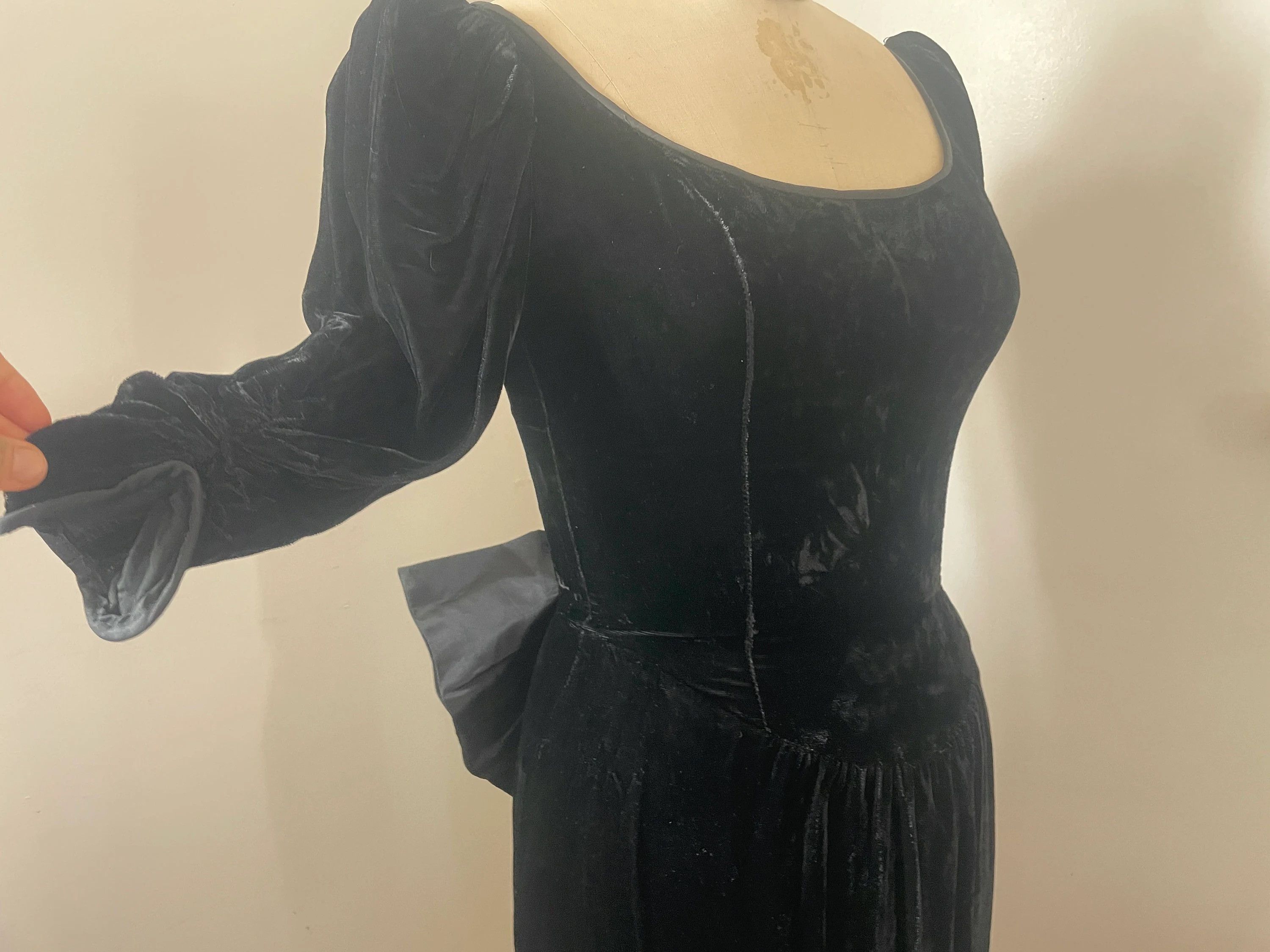 Jessica McClintock Gunne Sax Jessica McClintock Crushed Velvet Dress Prom Gown Size L / US 10 / IT 46 - 10 Thumbnail