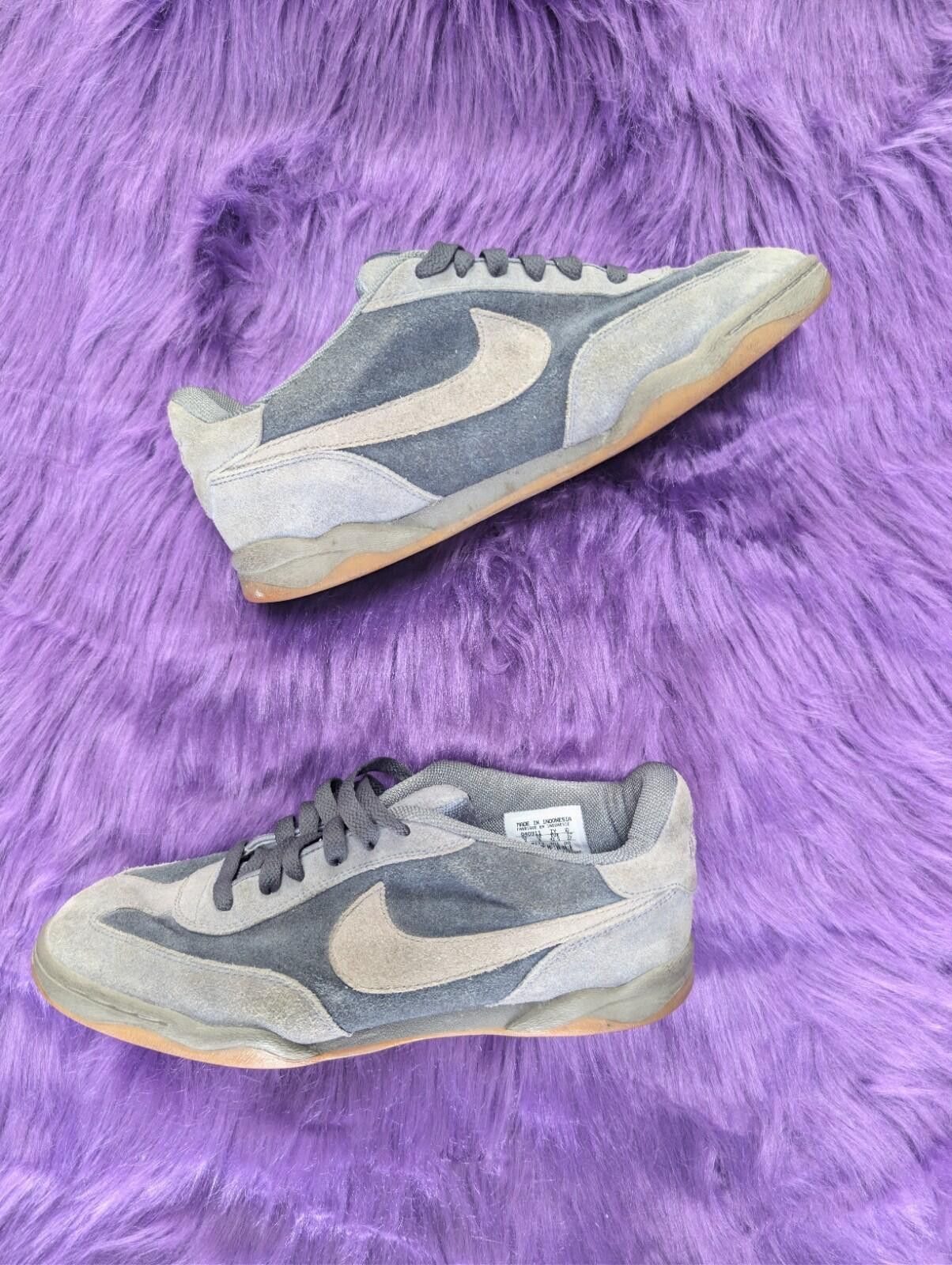 Nike Vintage Nike Air SB FC Doernbecher Low Sneakers 2004 UK9 Size US 9 / EU 42 - 1 Thumbnail