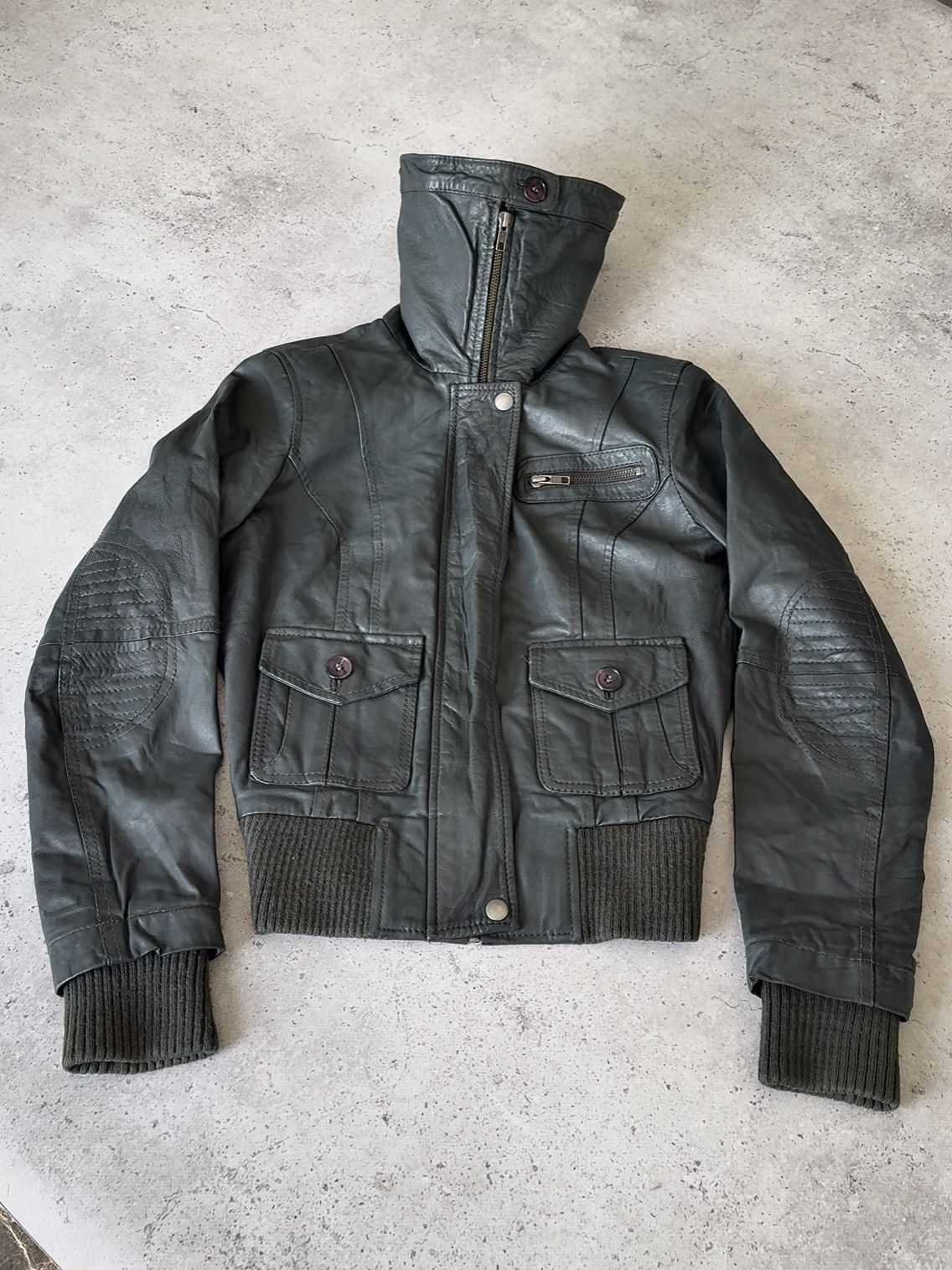 Hedi Slimane Vintage 00S Big Neck Hard Leather Bomber Jacket Size US S / EU 44-46 / 1 - 3 Thumbnail