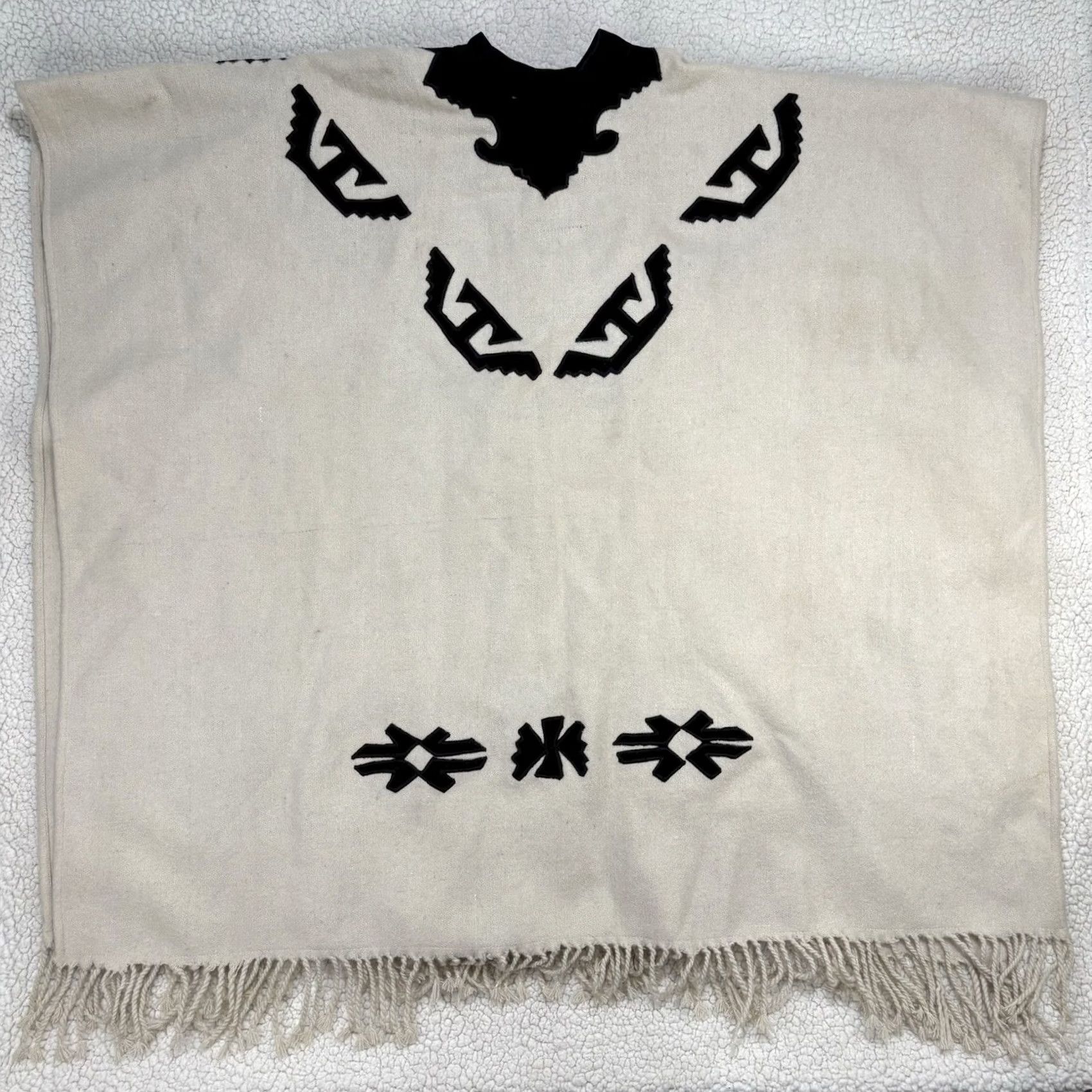 Vintage VINTAGE Anthony Mark Hankins Poncho Cape Cream Black Wool Blend One Size Western Aztec Size ONE SIZE - 7 Thumbnail