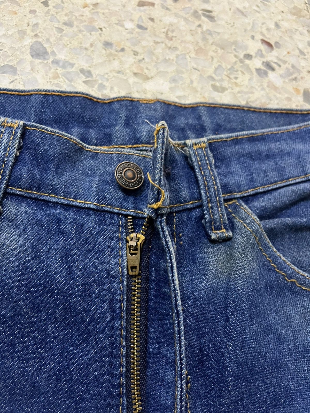 Levi's Crazy vintage 90s levis oren tag 646 bell bottom Size US 30 / EU 46 - 12 Thumbnail