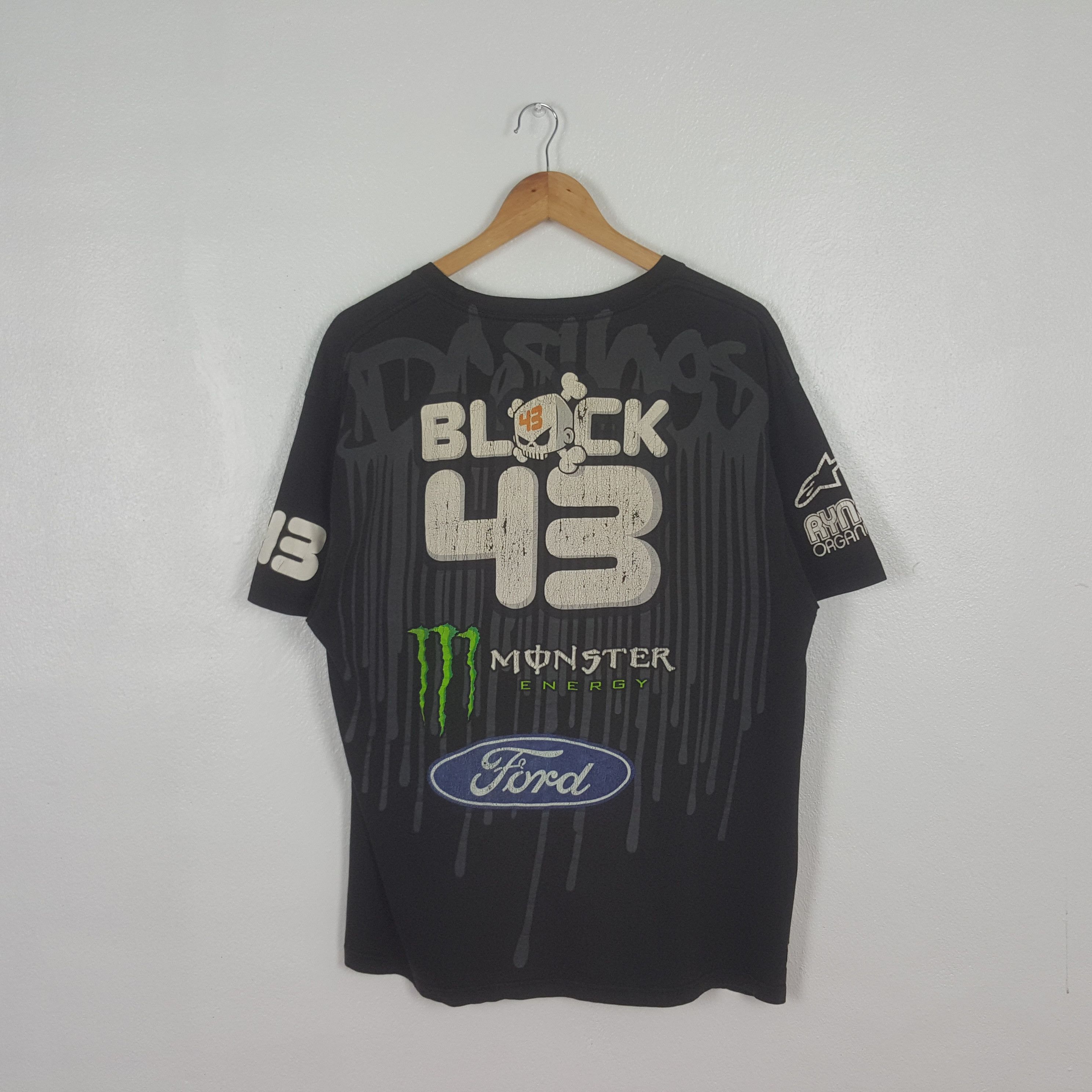Ford Vintage Black 43 Monster Energy Ford Racing Tshirt C312N35 Size US L / EU 52-54 / 3 - 1 Thumbnail