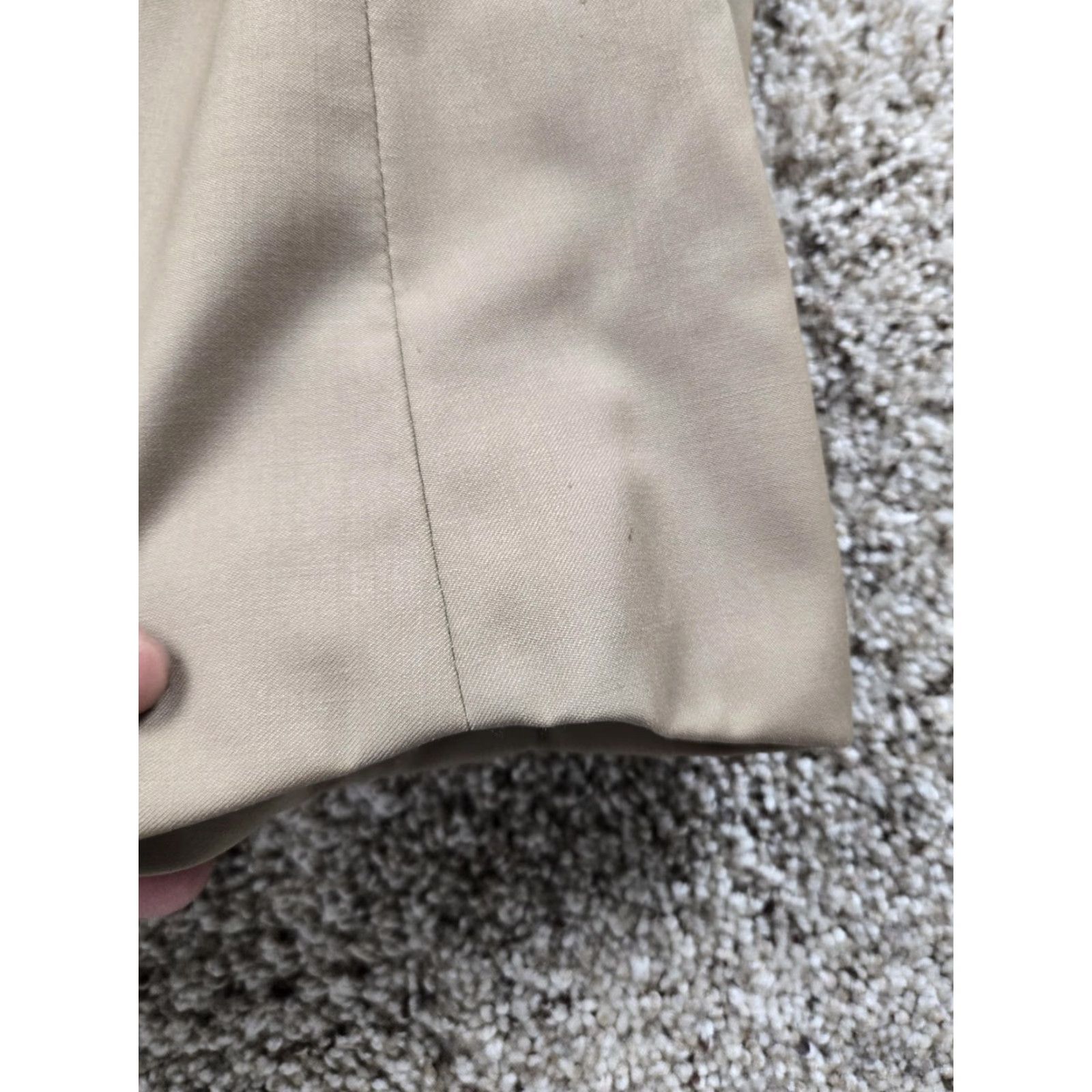 Loro Piana VINTAGE Urbis Blazer 46R Wool Double-Breasted Peak Lapel Gold Button Men’s Navy/Beige 2 Piece Black? Size 46R - 6 Thumbnail