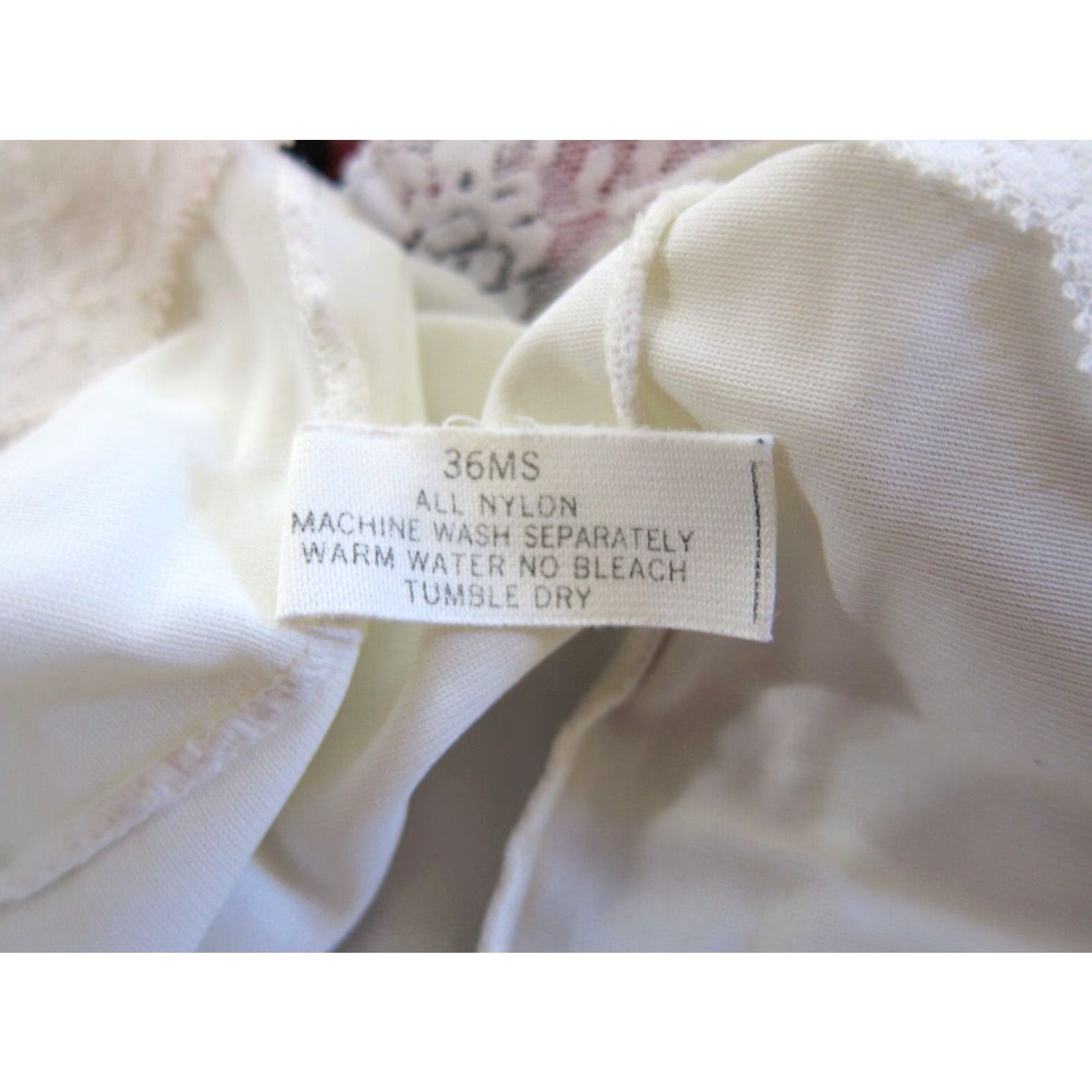 Vintage VINTAGE Shadow Line Ivory Lace Spaghetti Strap Long Slip Nightgown Dress 36MS Size M / US 6-8 / IT 42-44 - 6 Thumbnail
