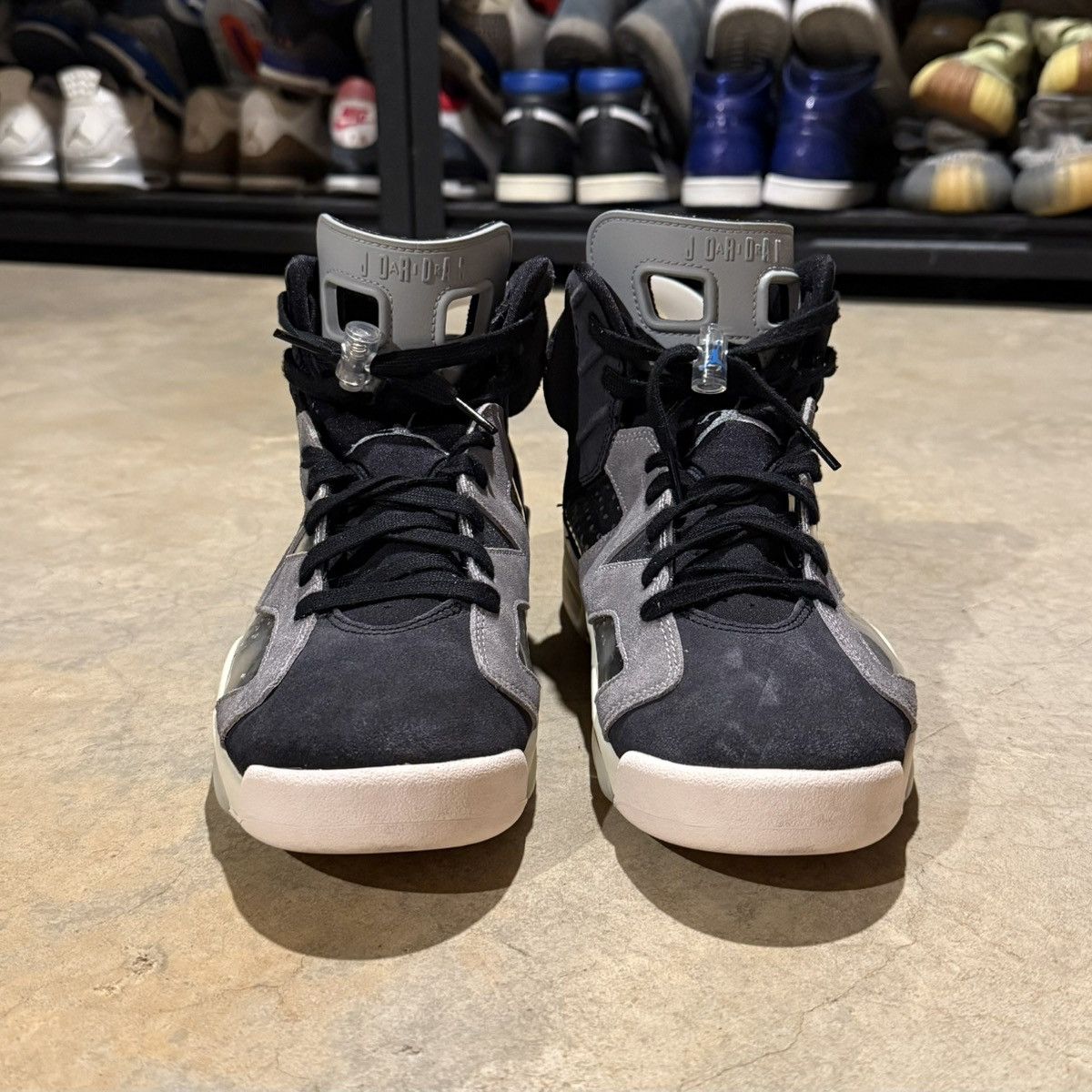 Jordan Brand Air Jordan 6 Retro Tech Chrome 2020 US 9.5 Size US 9.5 / EU 42-43 - 5 Thumbnail