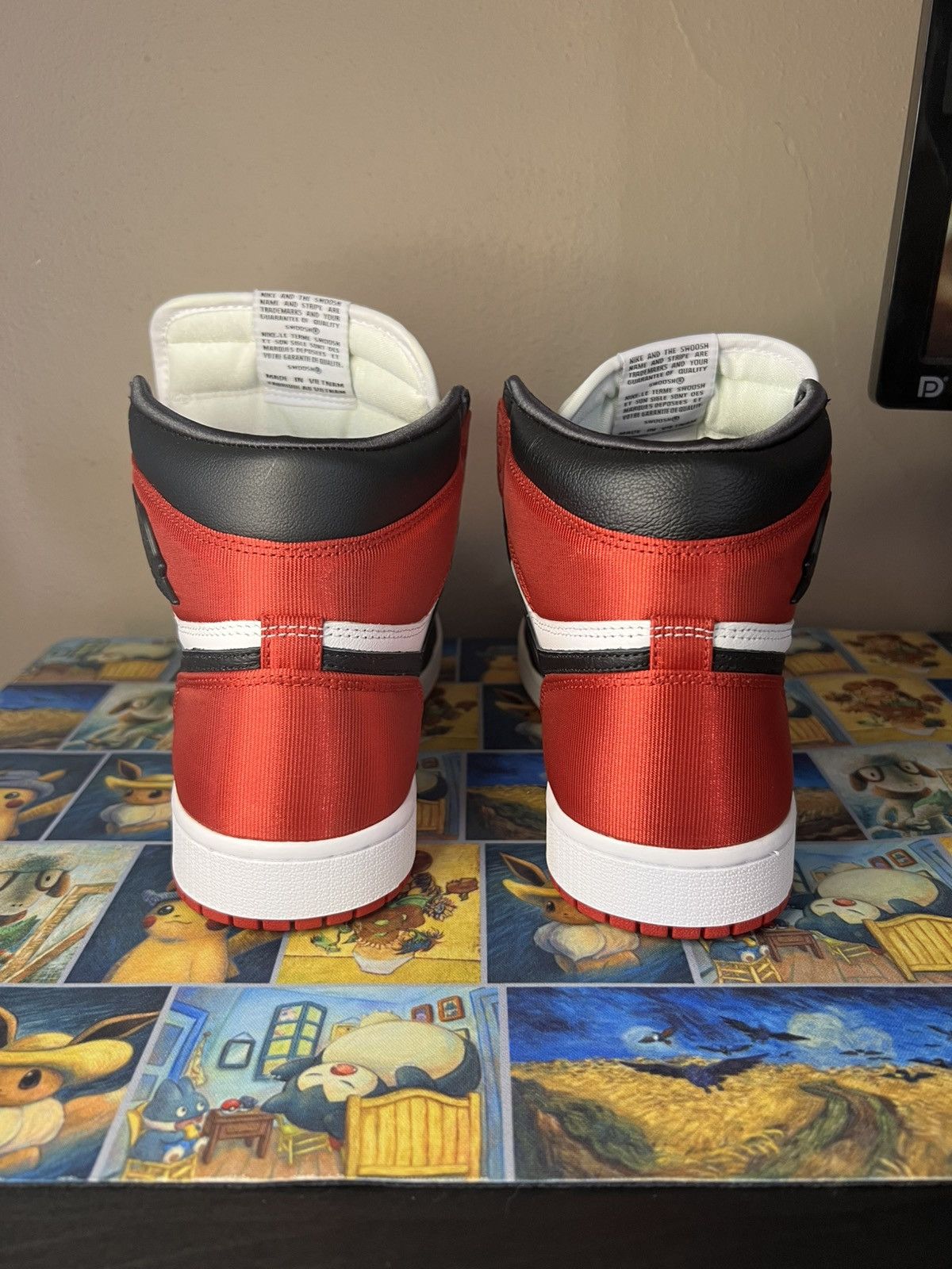 Jordan Brand Jordan 1 High OG Satin Bred Size US 10 / IT 40 - 4 Thumbnail