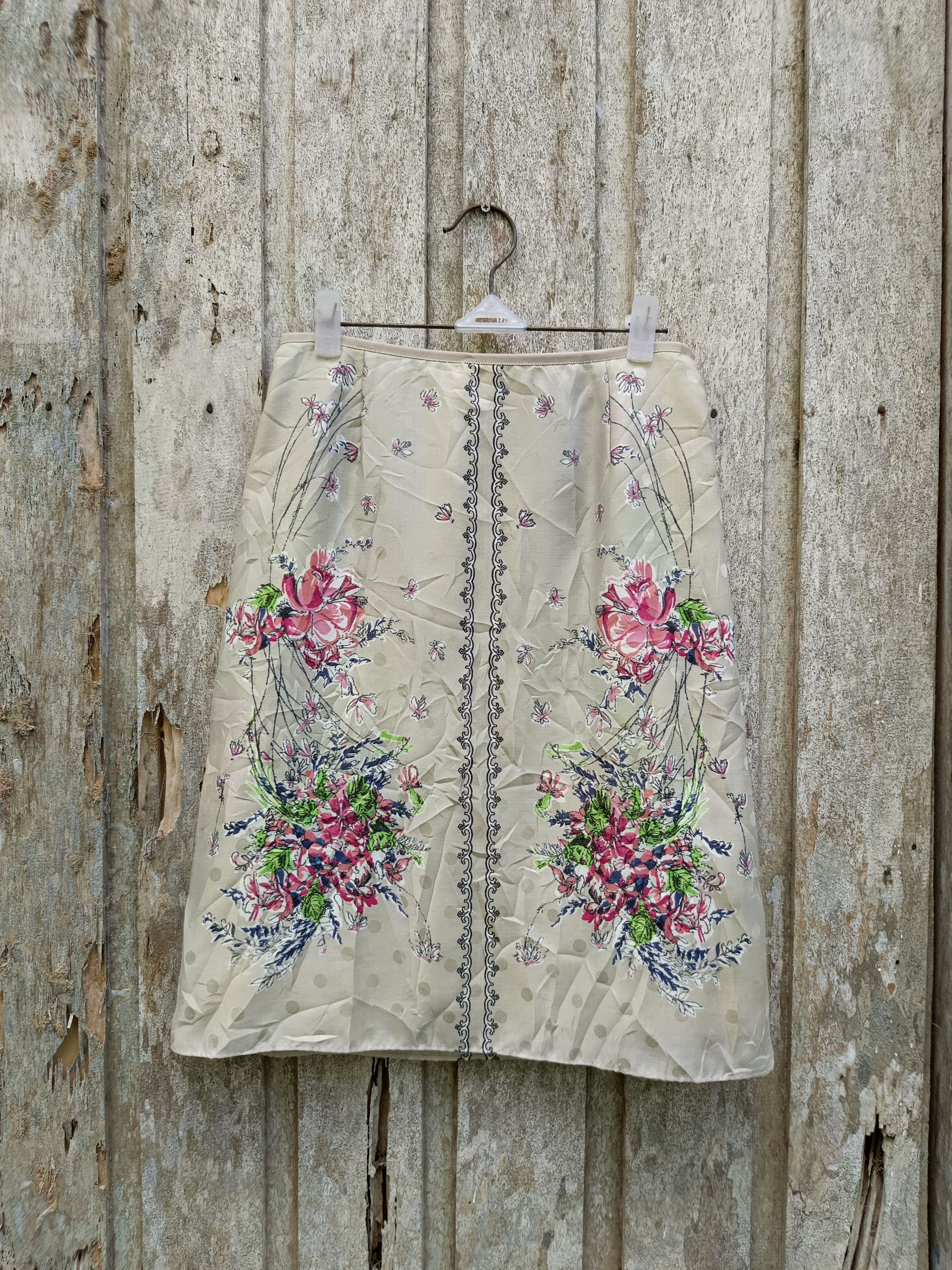 Japanese Brand Sunauna floral skirt Size 26" / US 2 / IT 38 - 1 Thumbnail