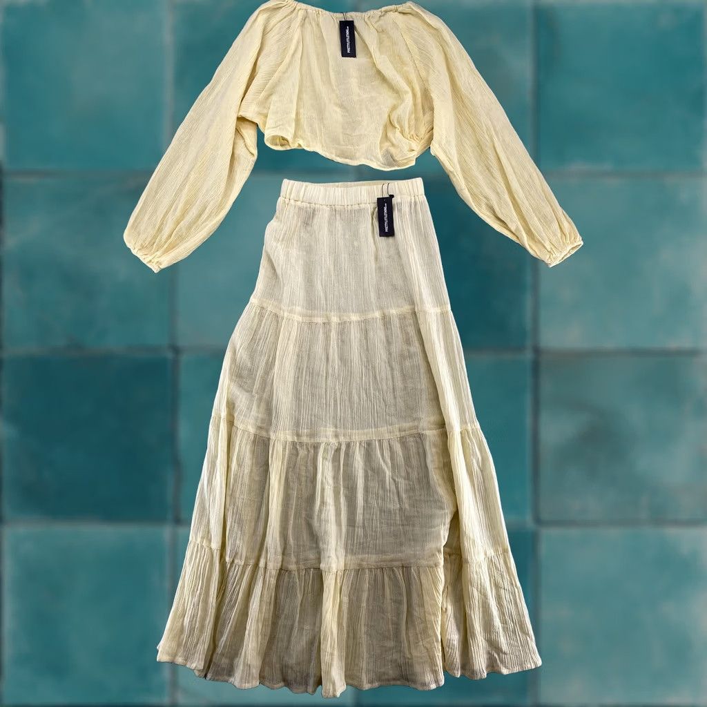 PrettyLittleThing PrettyLittleThing Top Skirt Set Womens US 6 Yellow Bardot Gauze Crop Ruched Off the Shoulder Lightweight Set 2 Piece Casual Party/Cocktail 90s? Size M / US 6-8 / IT 42-44 - 1 Thumbnail