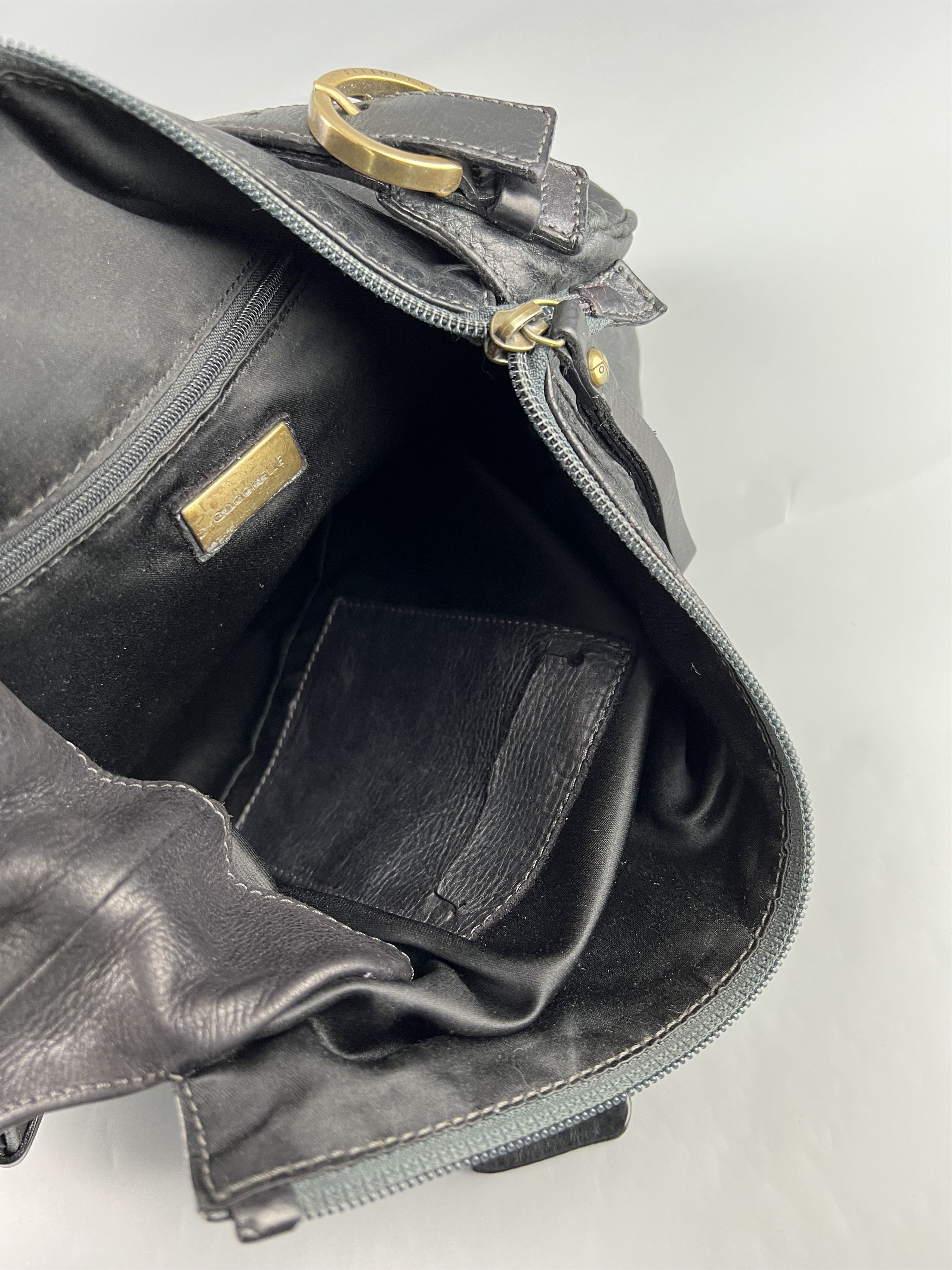 Vintage Coccinelle Vintage Black Leather Shoulder Bag Size ONE SIZE - 7 Thumbnail